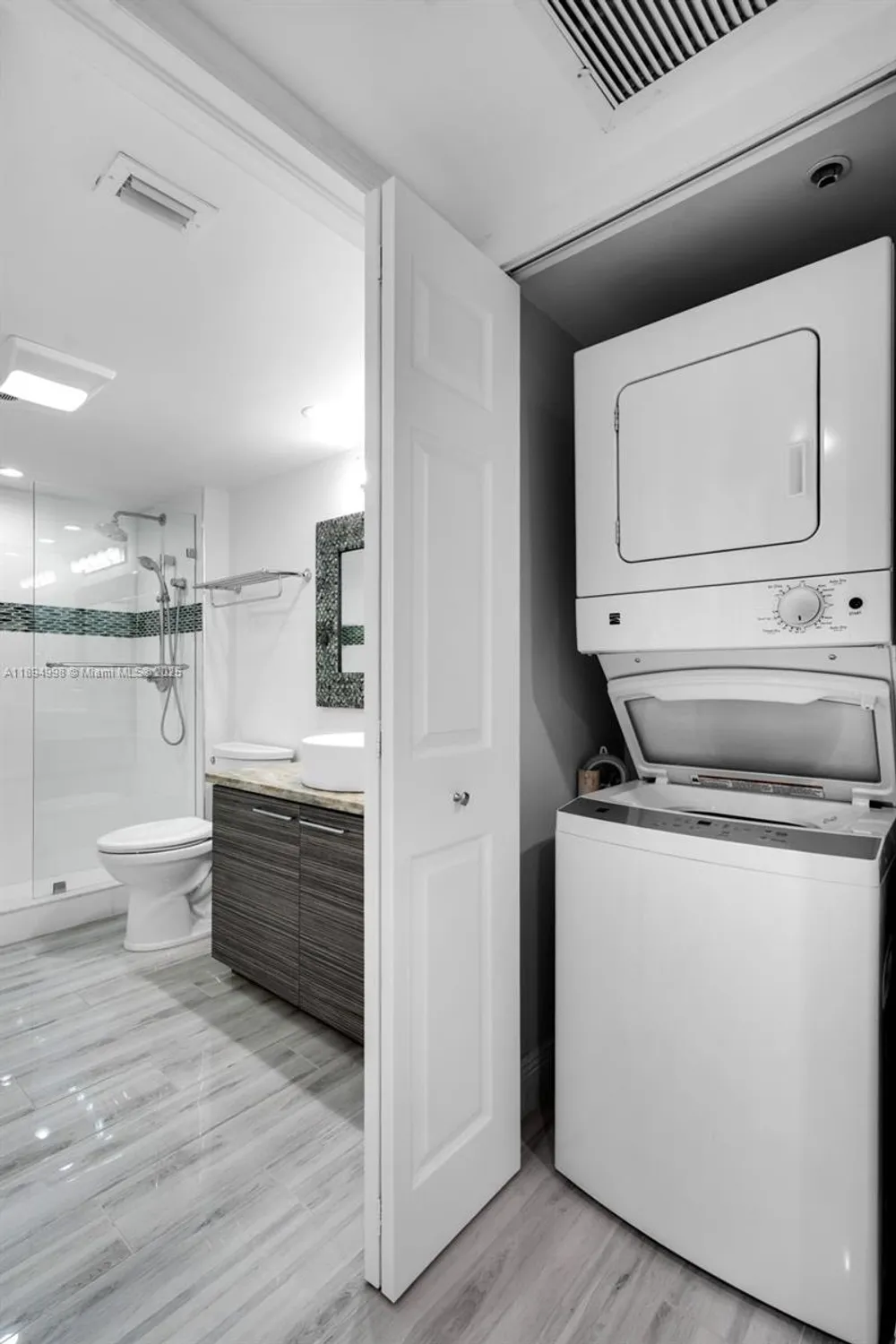 Property Slideshow image 21 of 40 | 801 sw 141st ave 210o, Pembroke Pines, FL, 33027