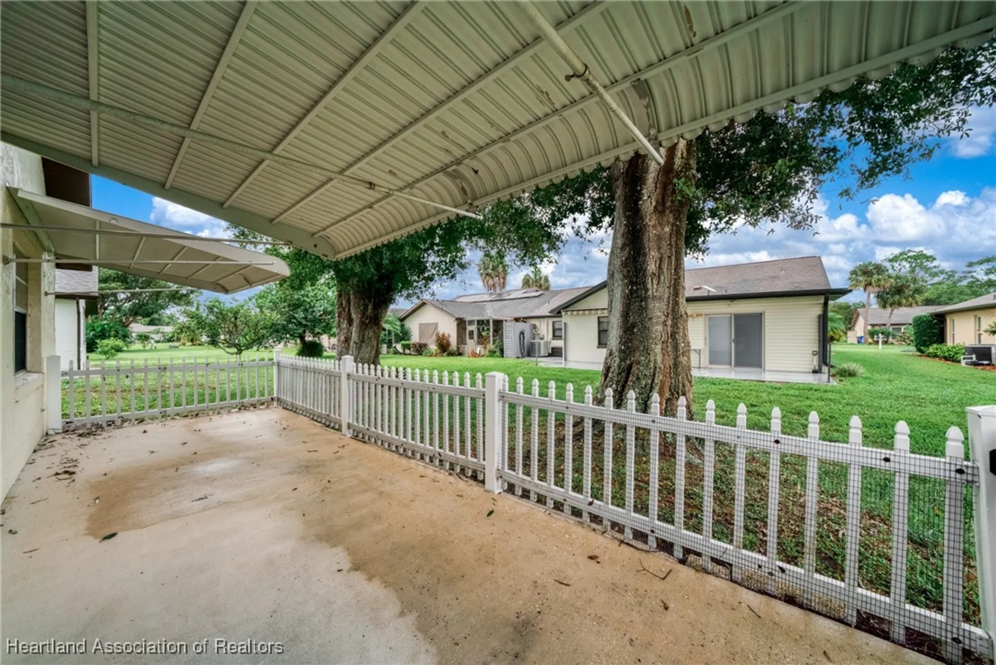 Property Slideshow image 31 of 39 | 158 parkview cir, Lake Placid, FL, 33852