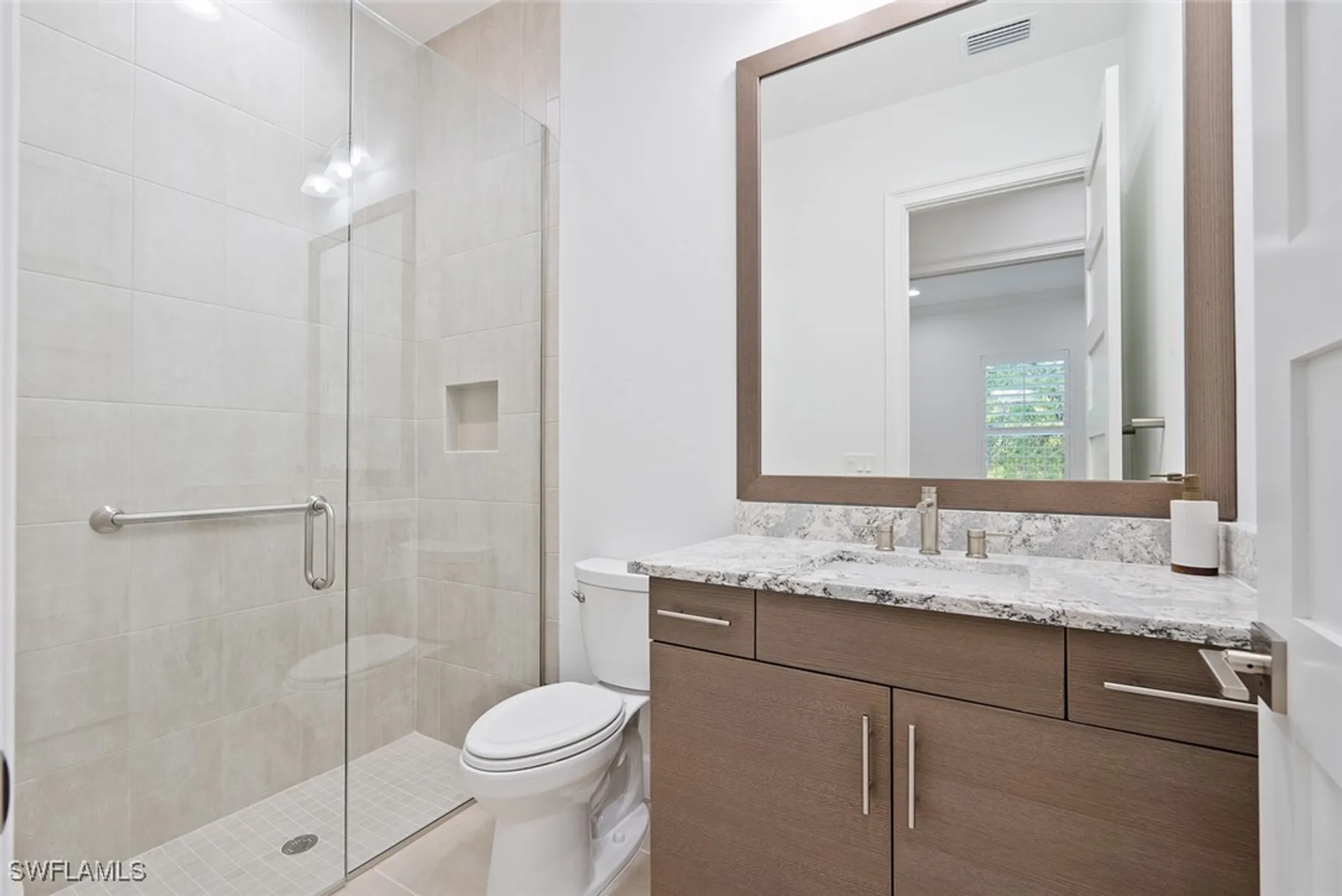 Property Slideshow image 20 of 35 | 6505 dominica dr unit 101, Naples, FL, 34113