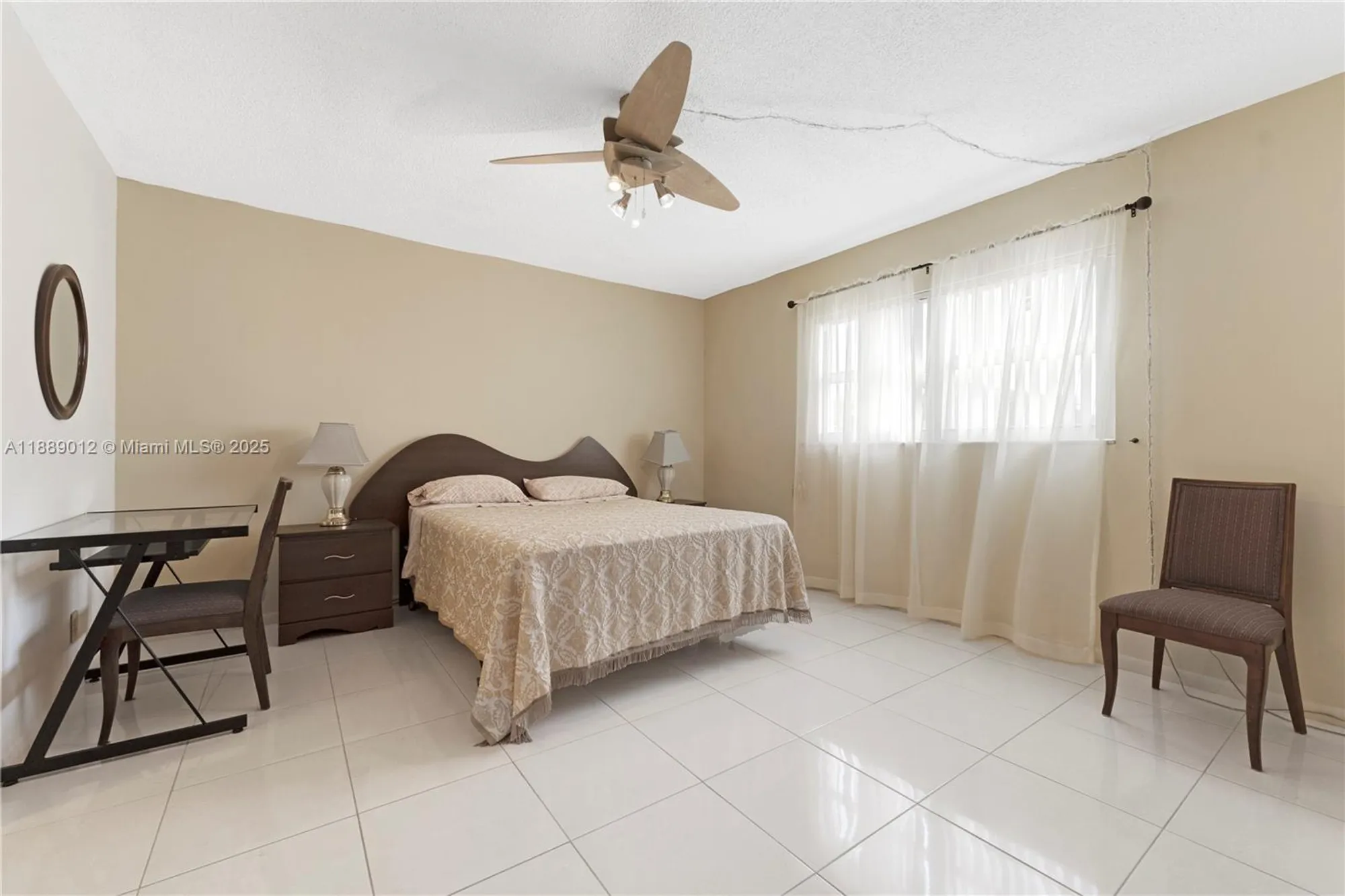 Property Slideshow image 18 of 35 | 206 se 10th st 303, Dania Beach, FL, 33004