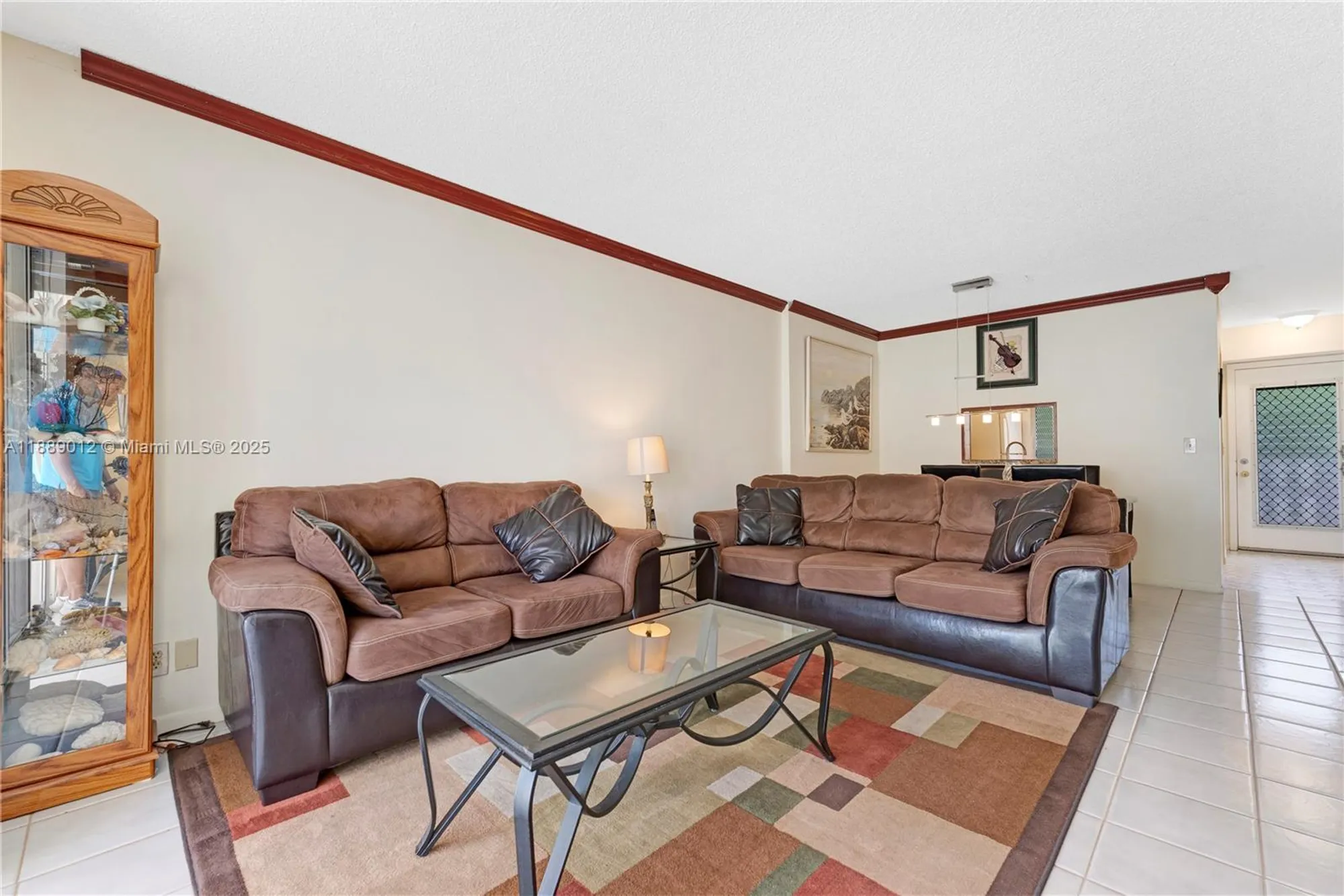 Property Slideshow image 11 of 35 | 206 se 10th st 303, Dania Beach, FL, 33004