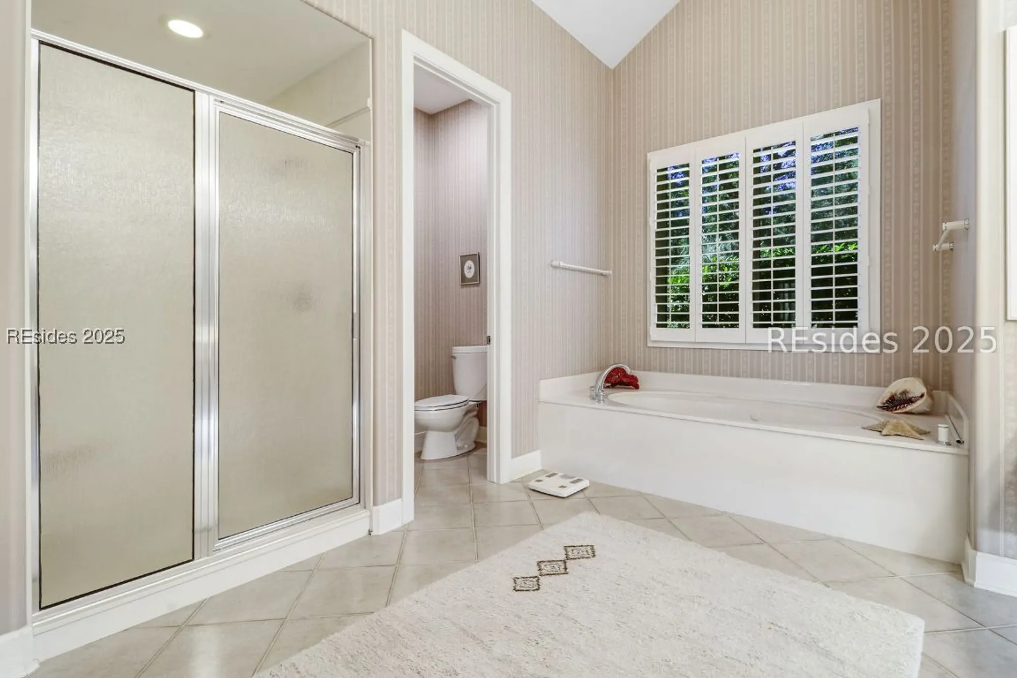 Property Slideshow image 15 of 50 | 81 wedgefield dr, Hilton Head Island, SC, 29926