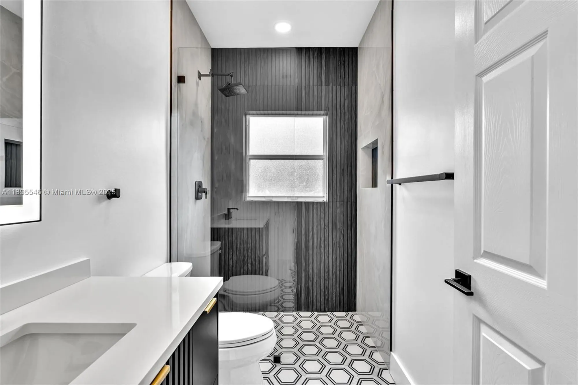 Property Slideshow image 29 of 36 | 13799 via nadina, Delray Beach, FL, 33446