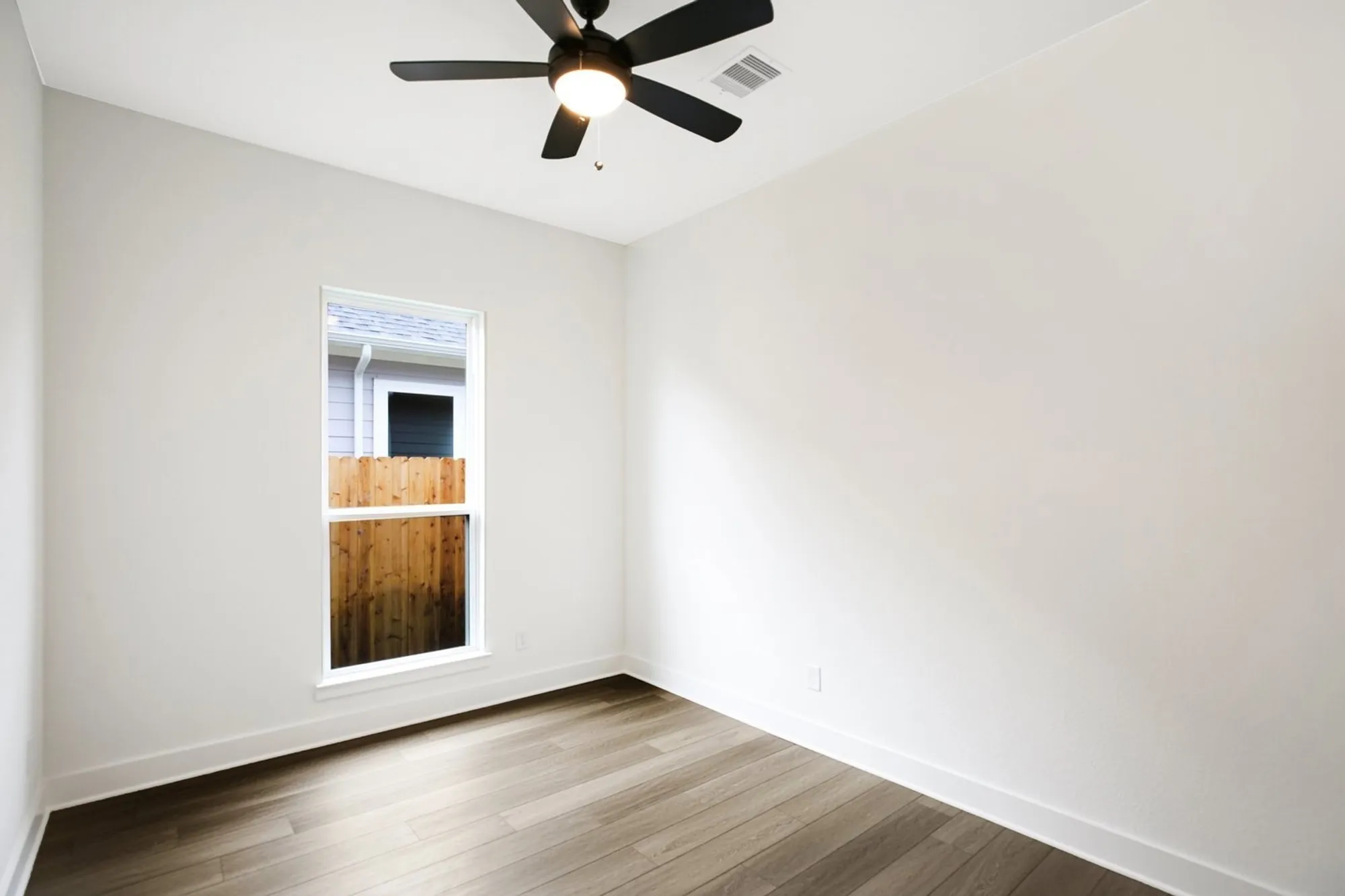 Property Slideshow image 16 of 26 | 23519 steely thicket trl, Tomball, TX, 77375