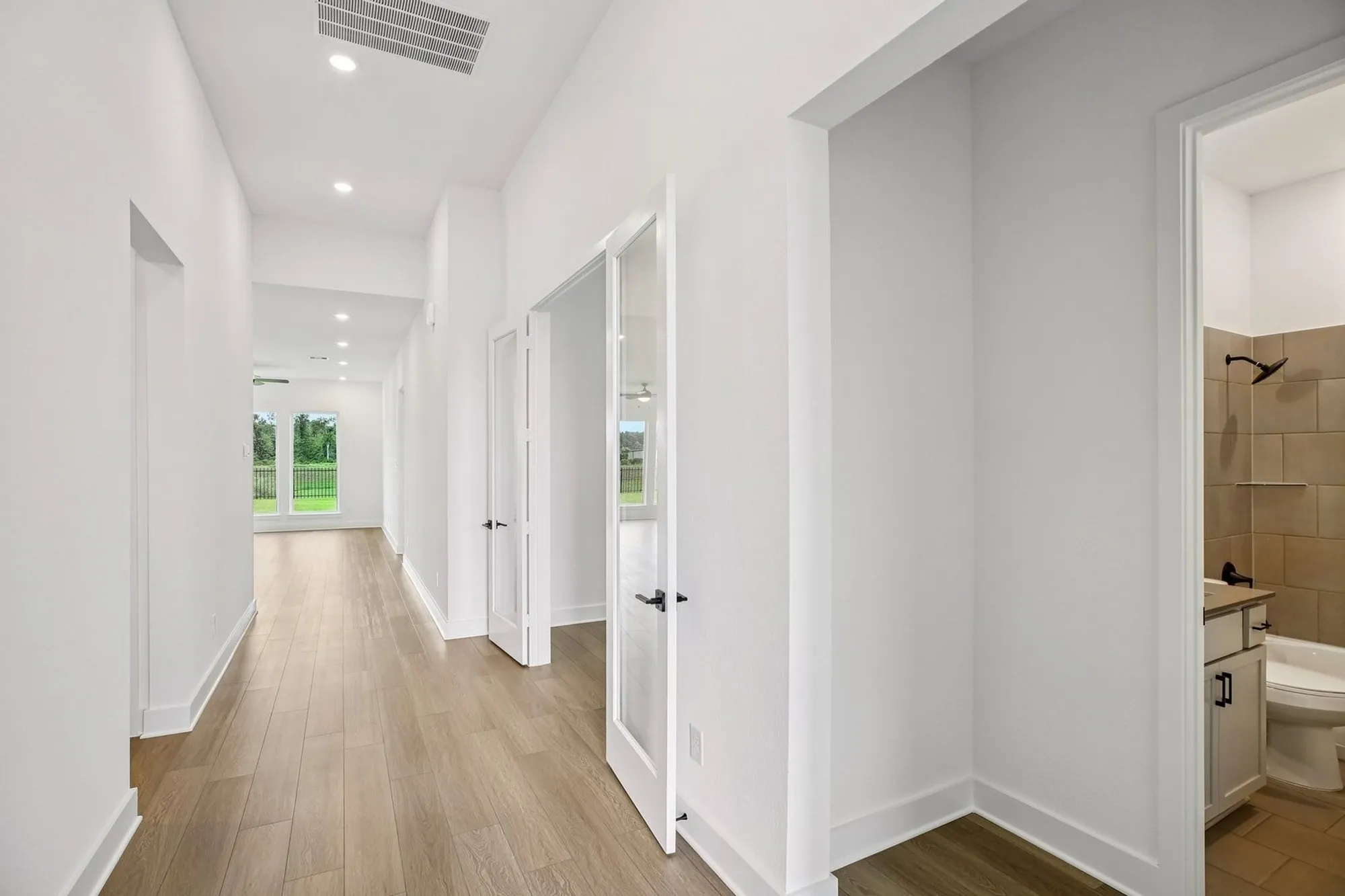 Property Slideshow image 11 of 26 | 23519 steely thicket trl, Tomball, TX, 77375