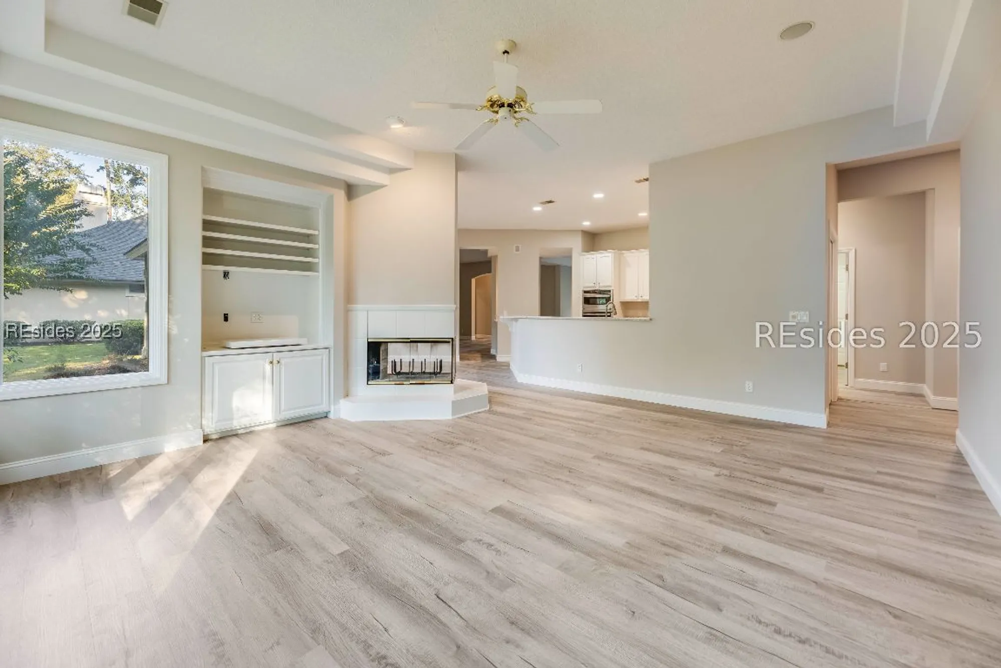 Property Slideshow image 14 of 27 | 567 colonial dr, Hilton Head Island, SC, 29926