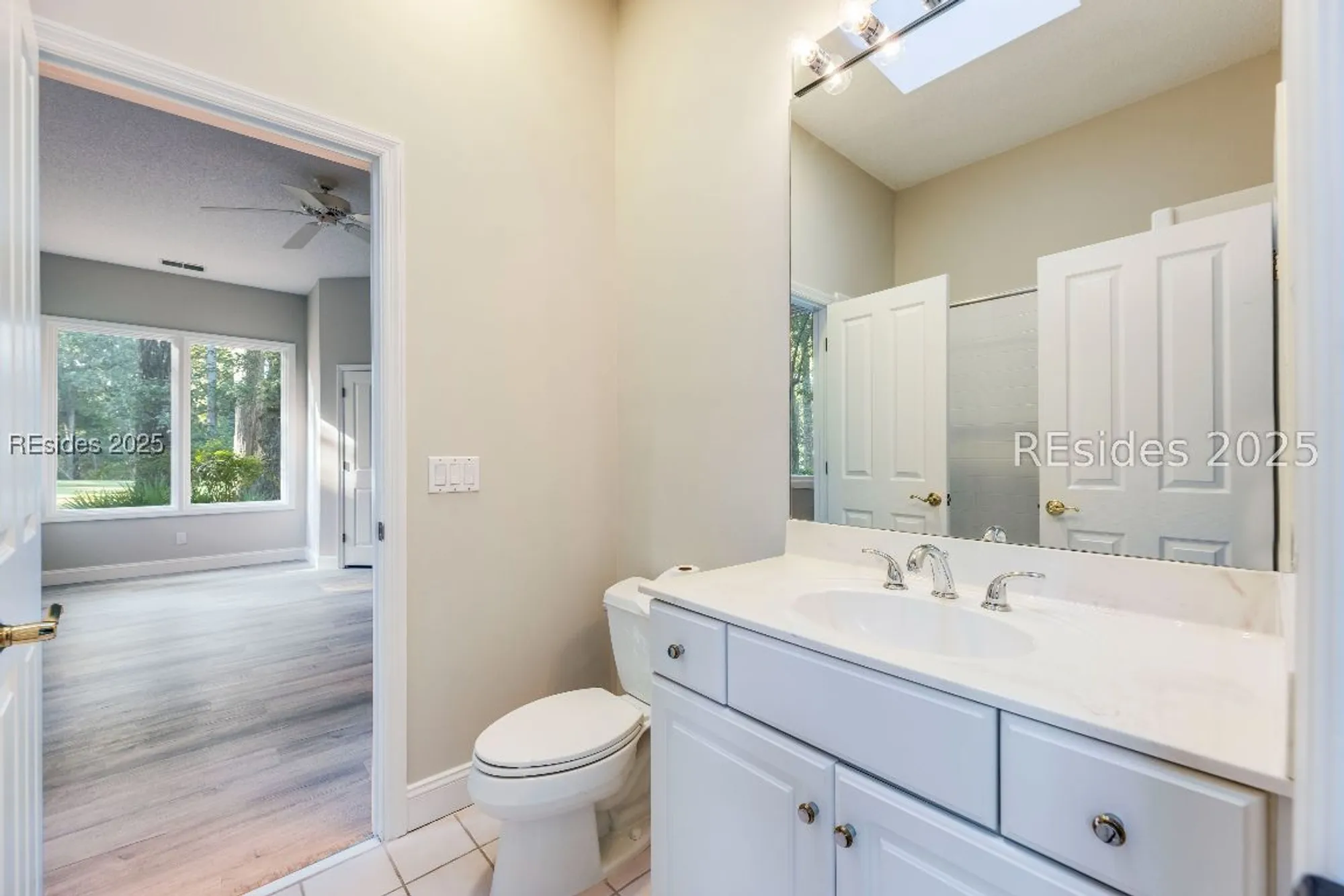 Property Slideshow image 18 of 27 | 567 colonial dr, Hilton Head Island, SC, 29926