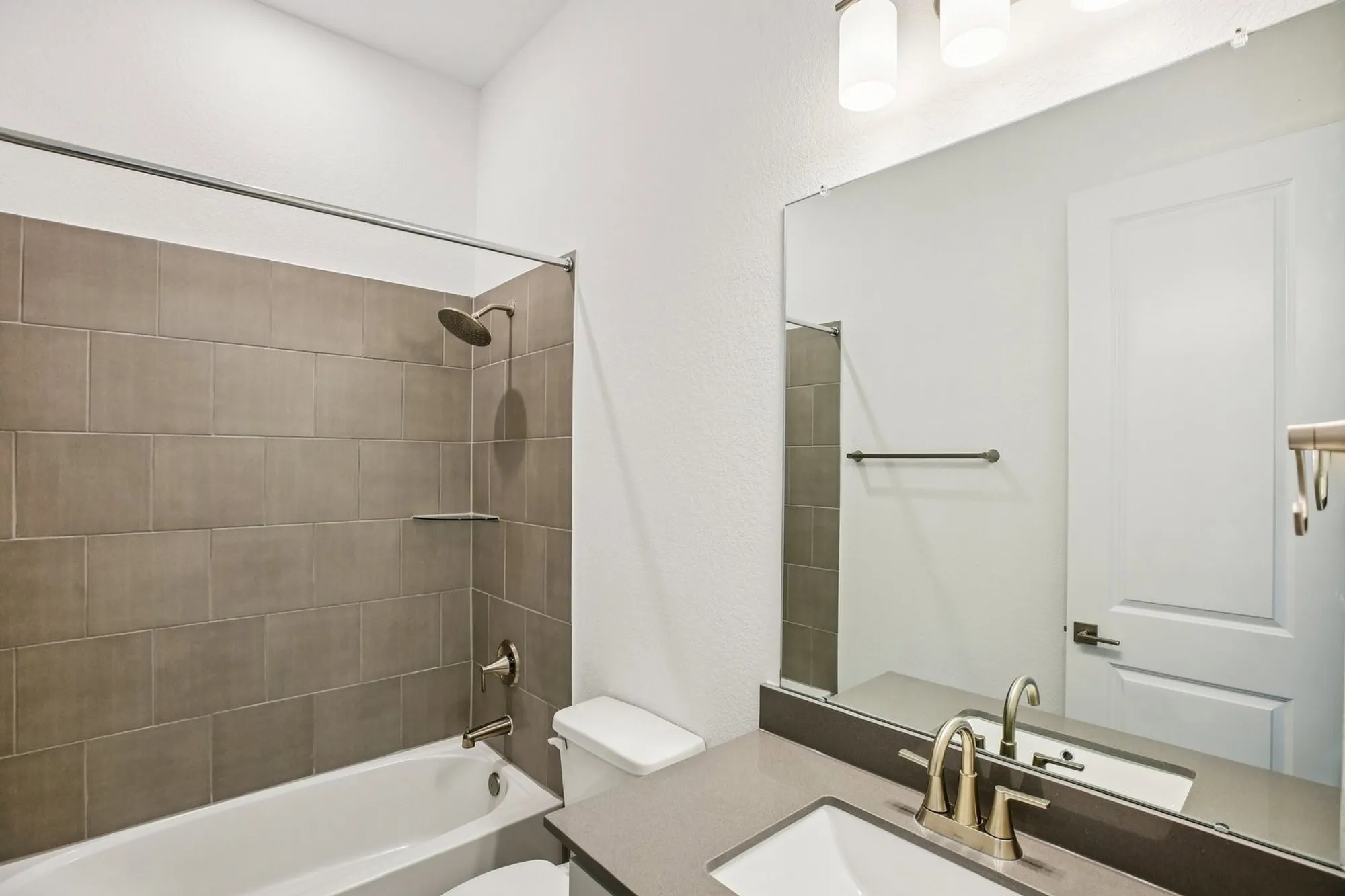 Property Slideshow image 16 of 19 | 23518 steely thicket trl, Tomball, TX, 77375