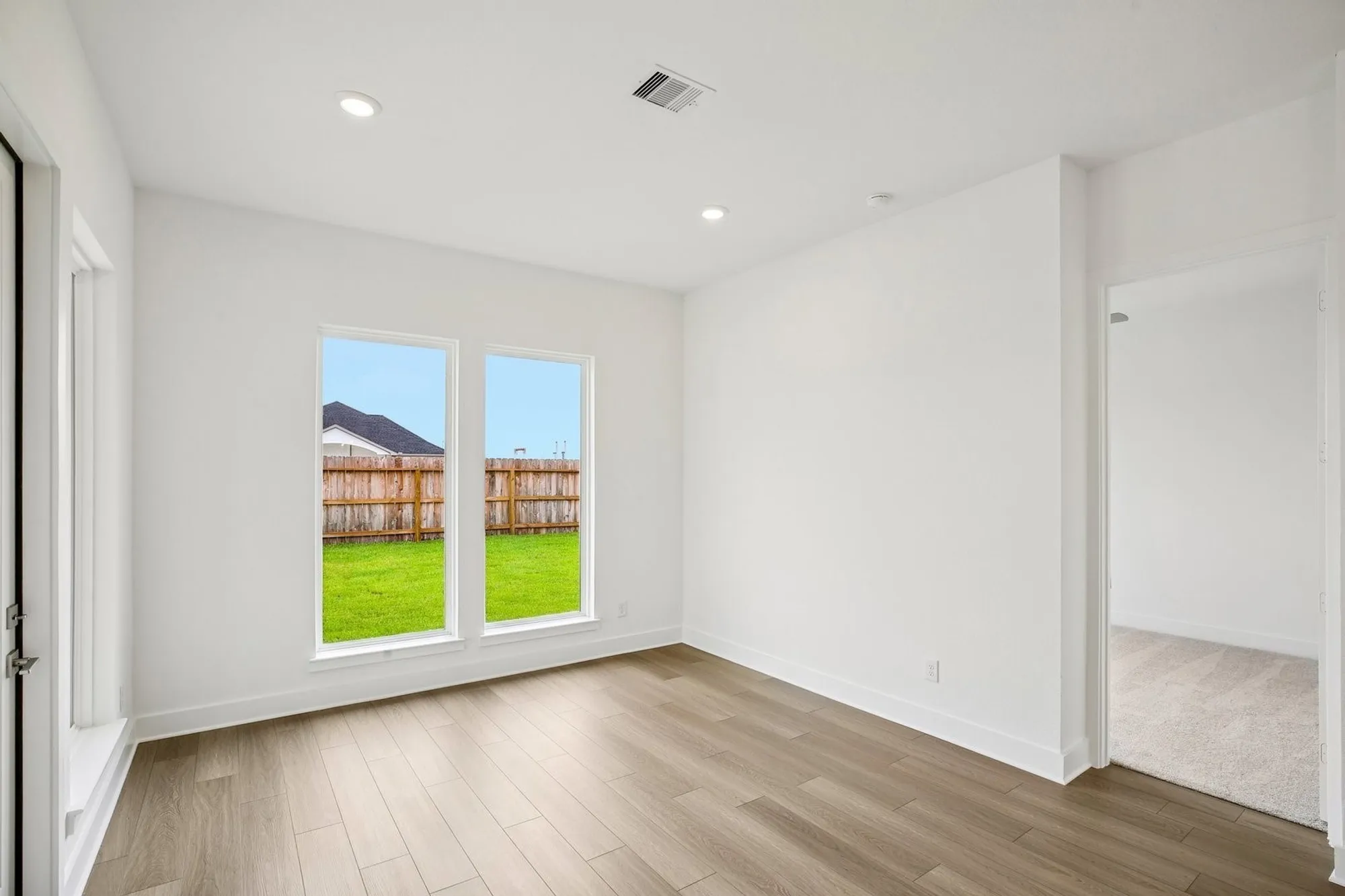 Property Slideshow image 12 of 19 | 23518 steely thicket trl, Tomball, TX, 77375