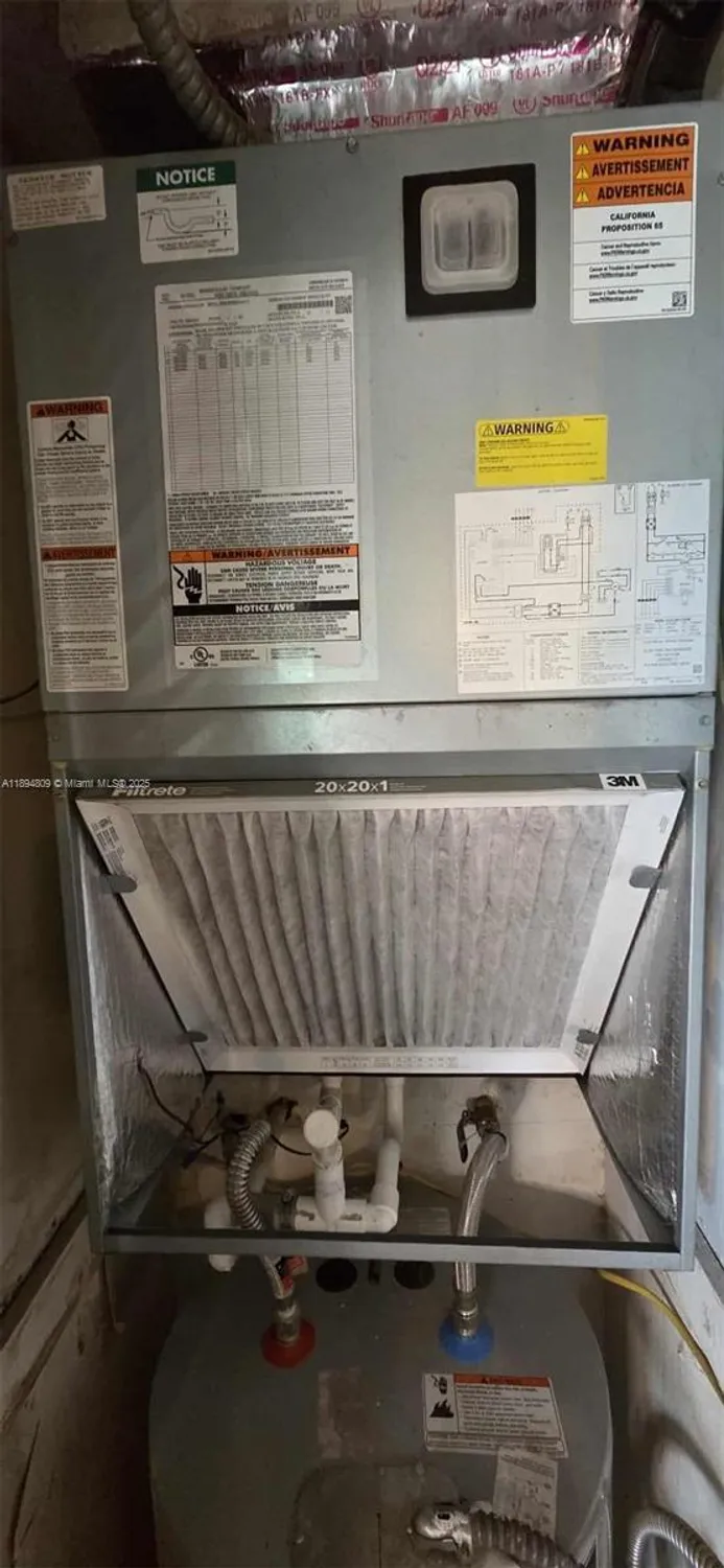 Property Slideshow image 27 of 36 | 8050 w mcnab rd 212, Tamarac, FL, 33321