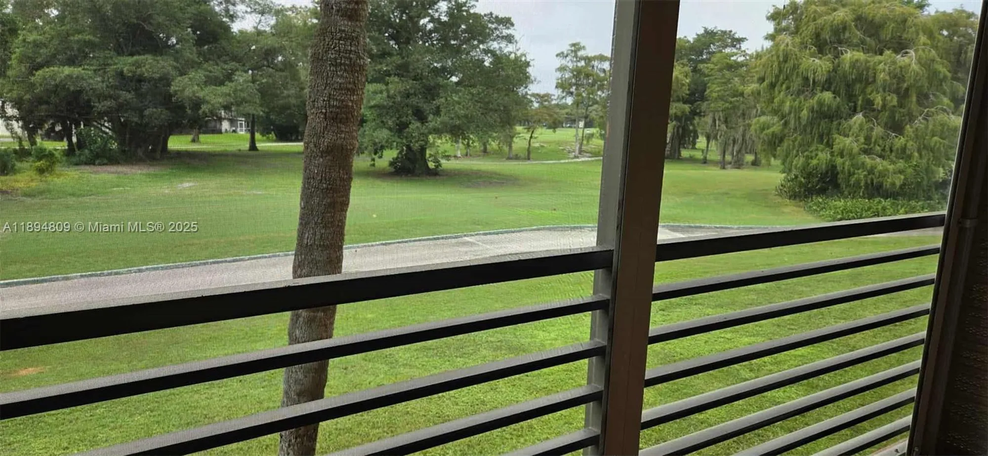 Property Slideshow image 8 of 36 | 8050 w mcnab rd 212, Tamarac, FL, 33321