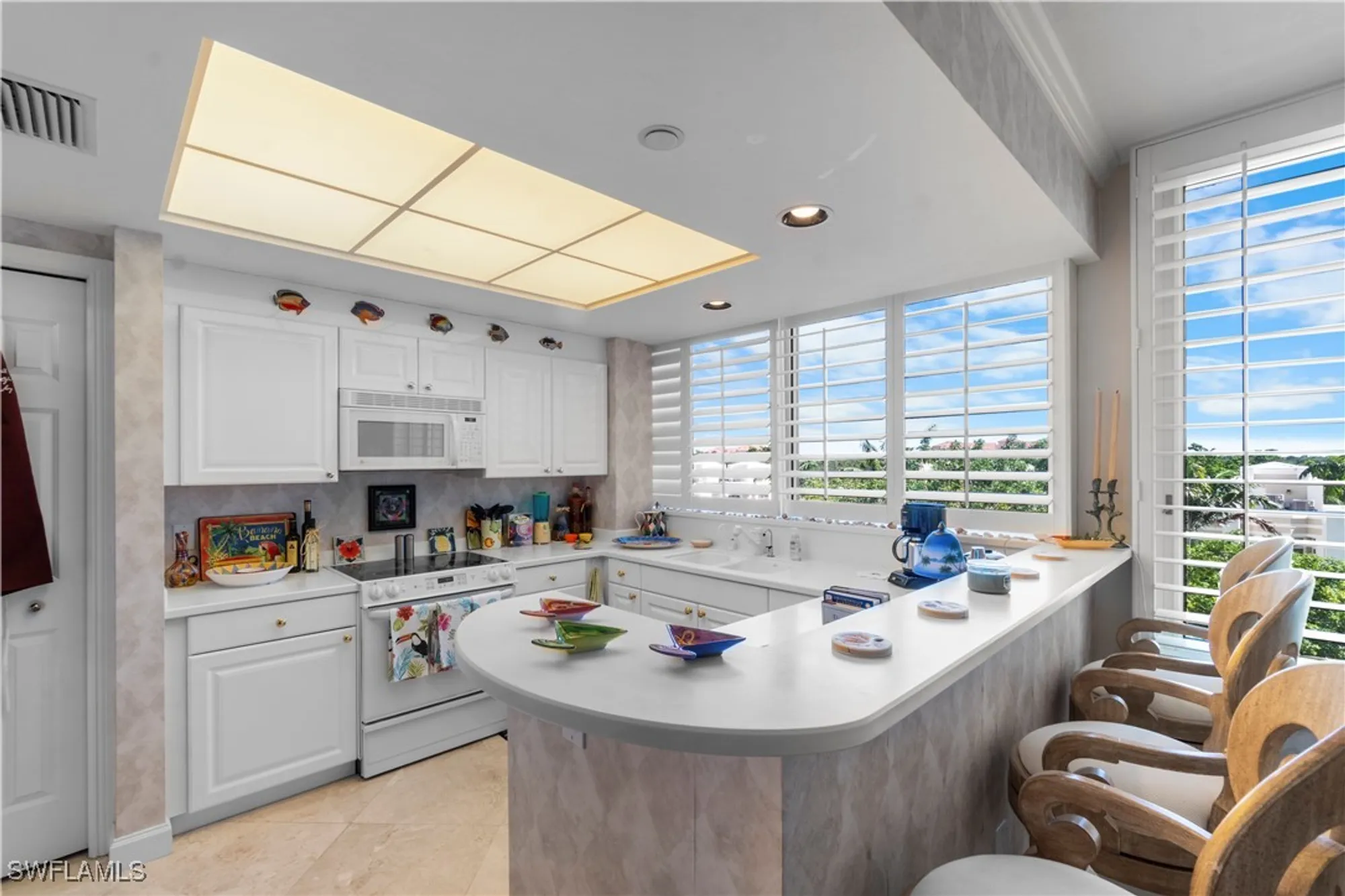 Property Slideshow image 5 of 22 | 7117 pelican bay blvd 402, Naples, FL, 34108