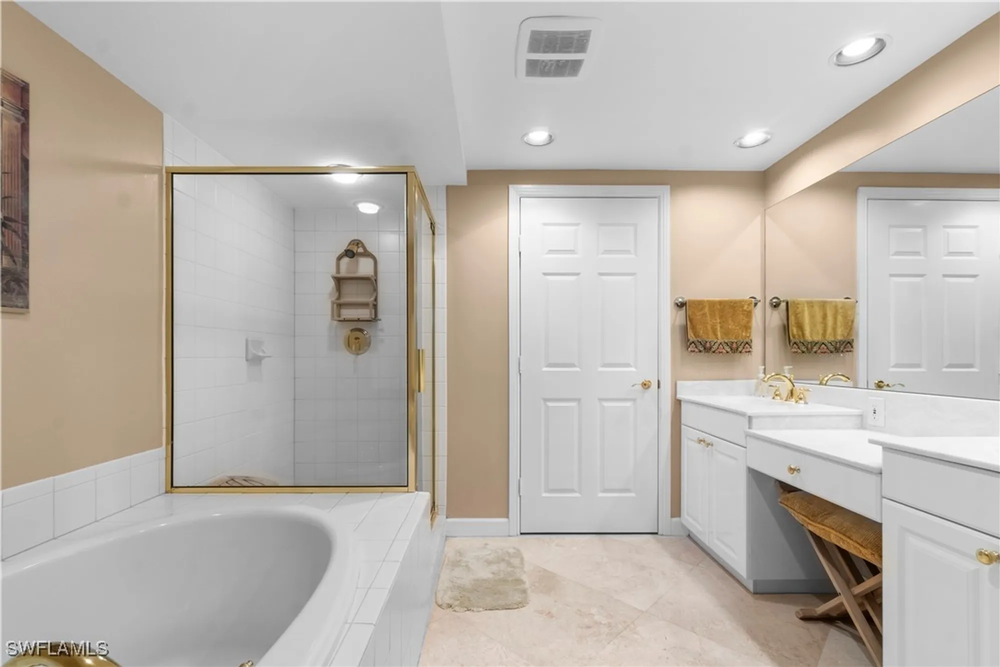 Property Slideshow image 8 of 22 | 7117 pelican bay blvd 402, Naples, FL, 34108