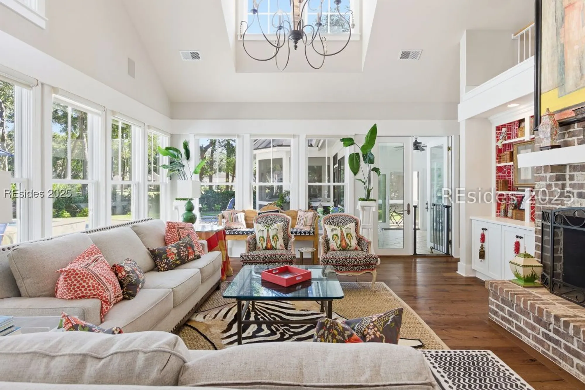 Property Slideshow image 17 of 85 | 664 colonial dr, Hilton Head Island, SC, 29926