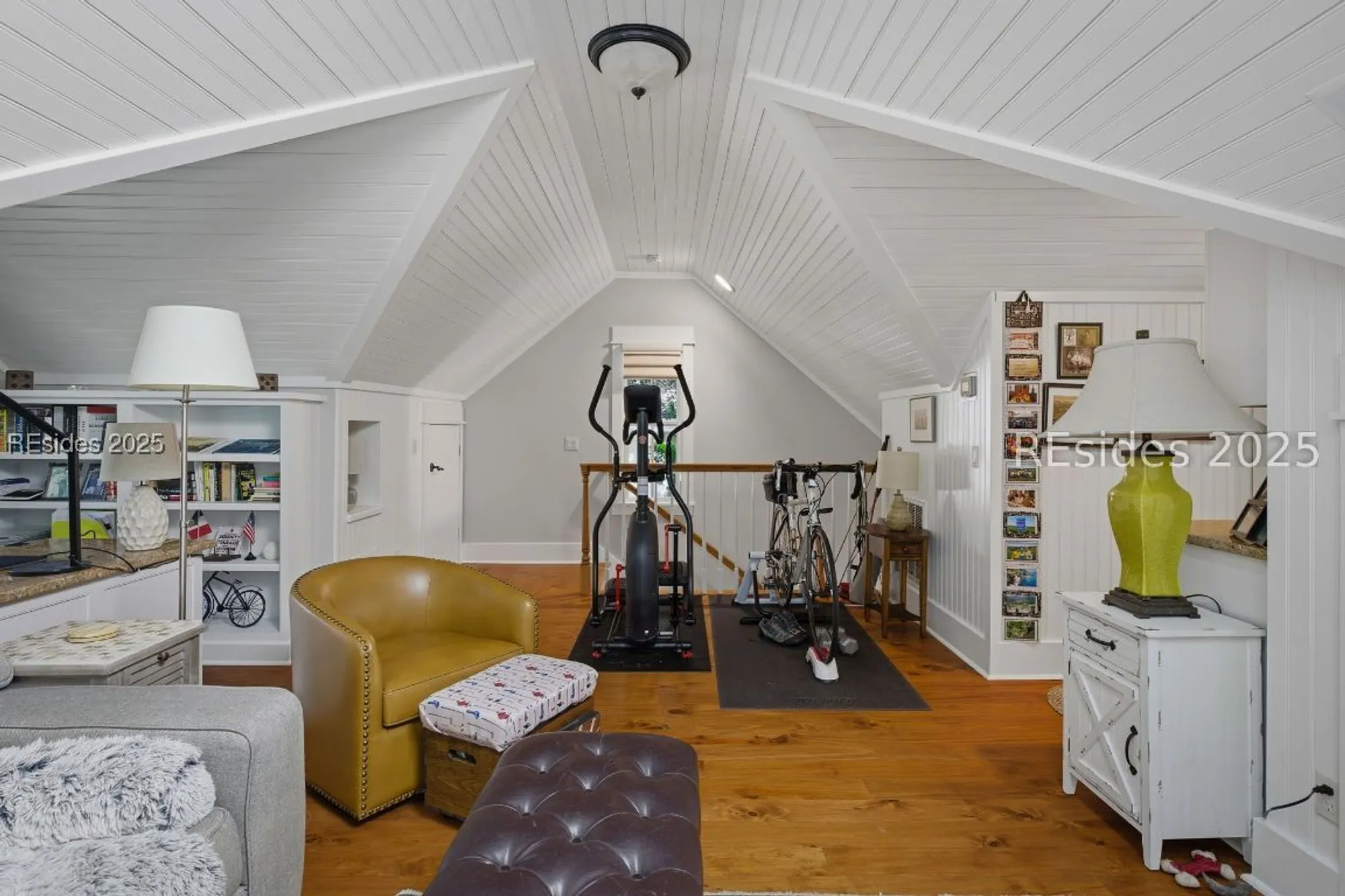 Property Slideshow image 22 of 85 | 664 colonial dr, Hilton Head Island, SC, 29926