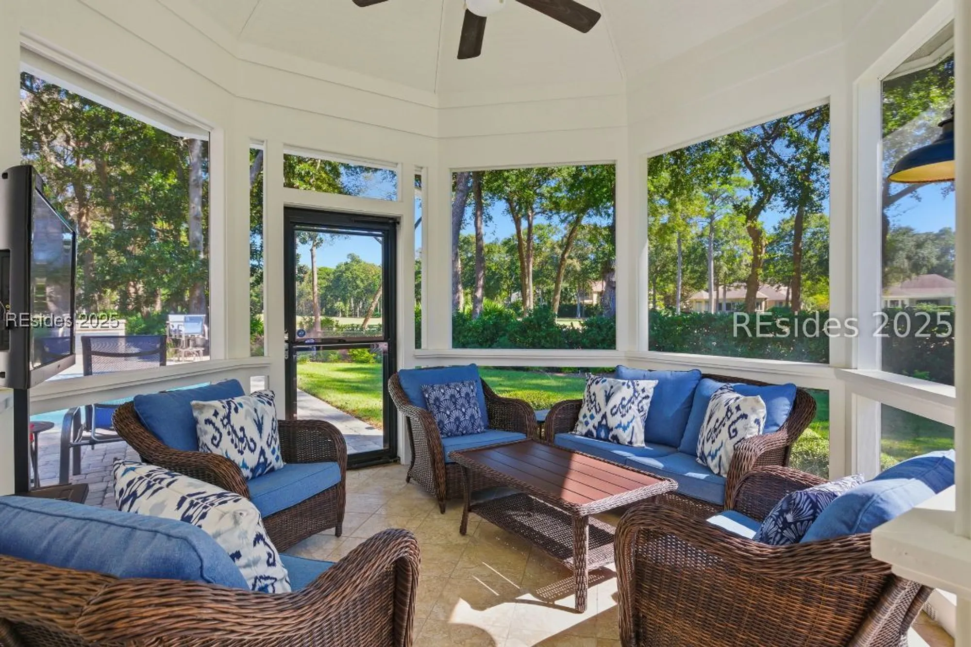 Property Slideshow image 43 of 85 | 664 colonial dr, Hilton Head Island, SC, 29926