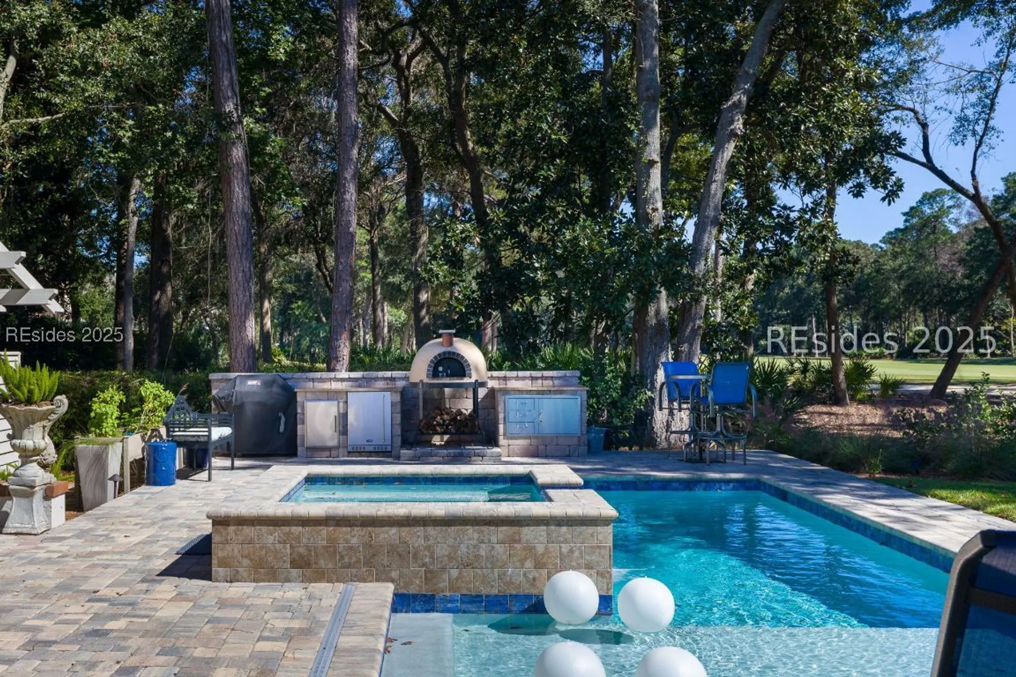 Property Slideshow image 55 of 85 | 664 colonial dr, Hilton Head Island, SC, 29926