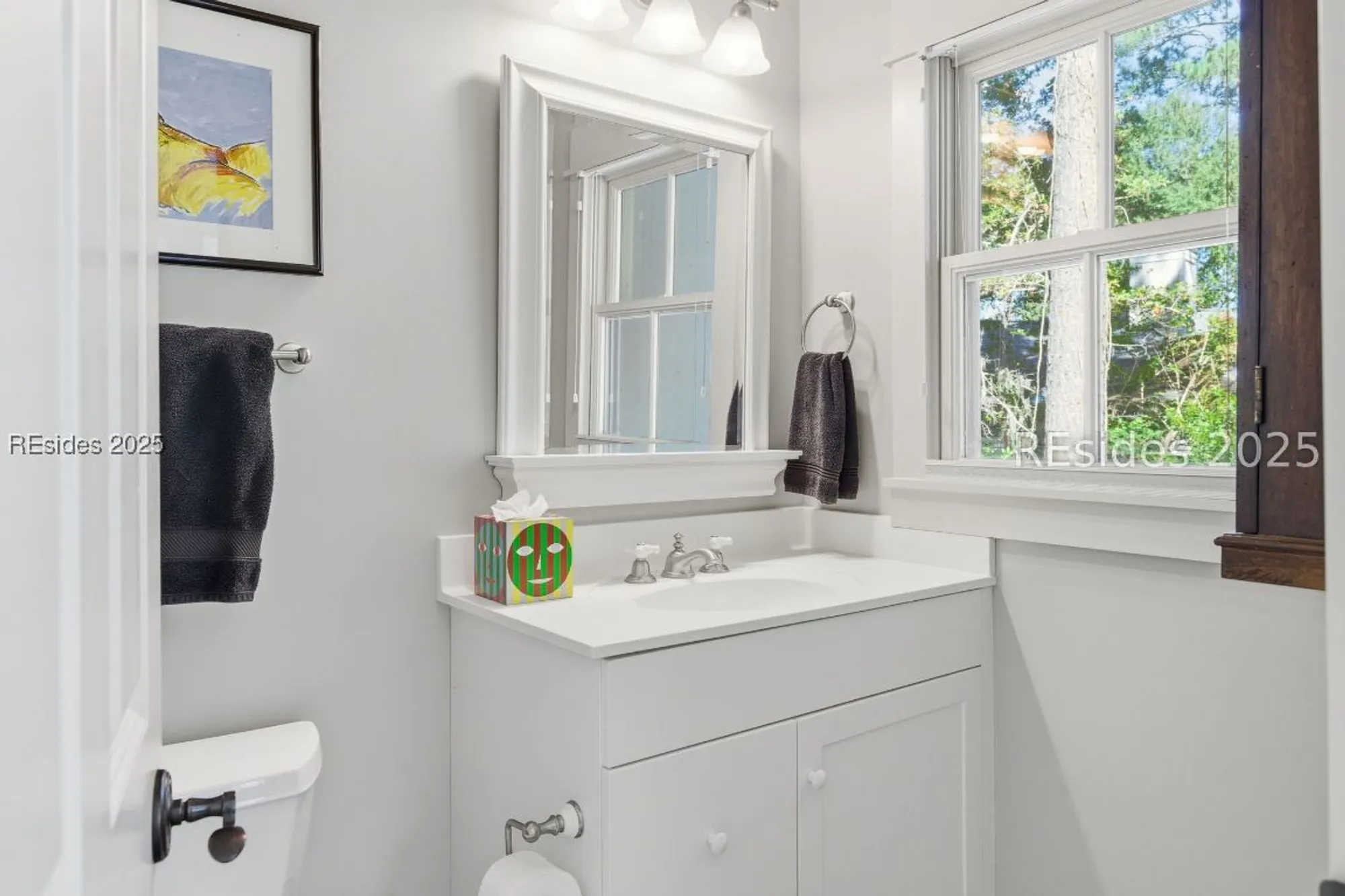 Property Slideshow image 50 of 85 | 664 colonial dr, Hilton Head Island, SC, 29926