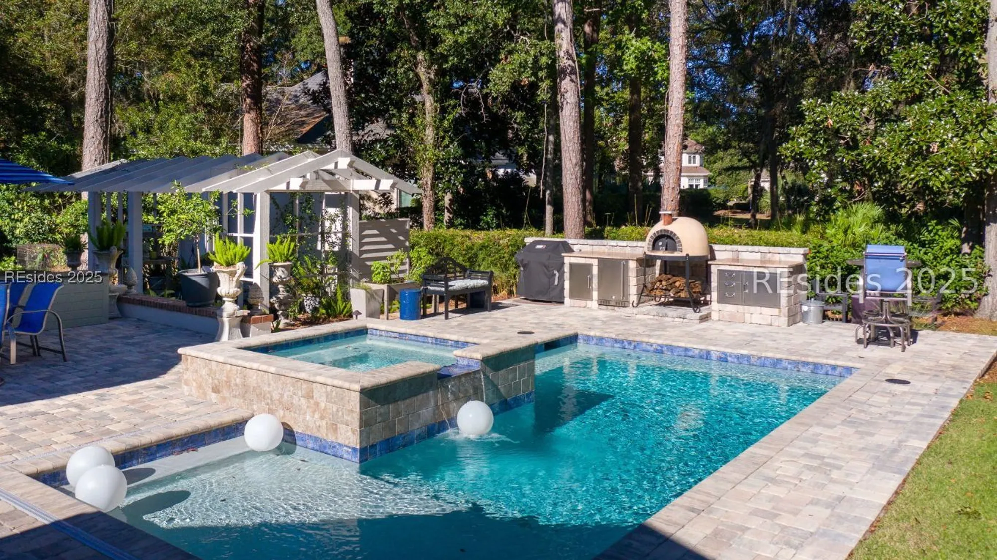 Property Slideshow image 73 of 85 | 664 colonial dr, Hilton Head Island, SC, 29926