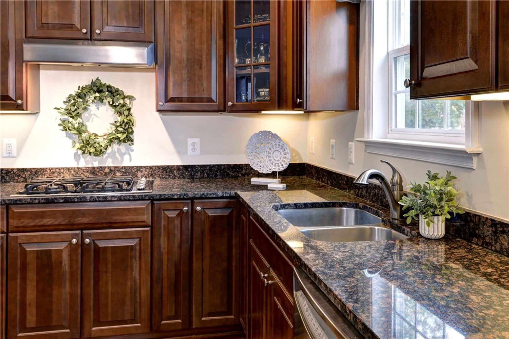 Property Slideshow image 13 of 46 | 4227 harrington cmns, Williamsburg, VA, 23188