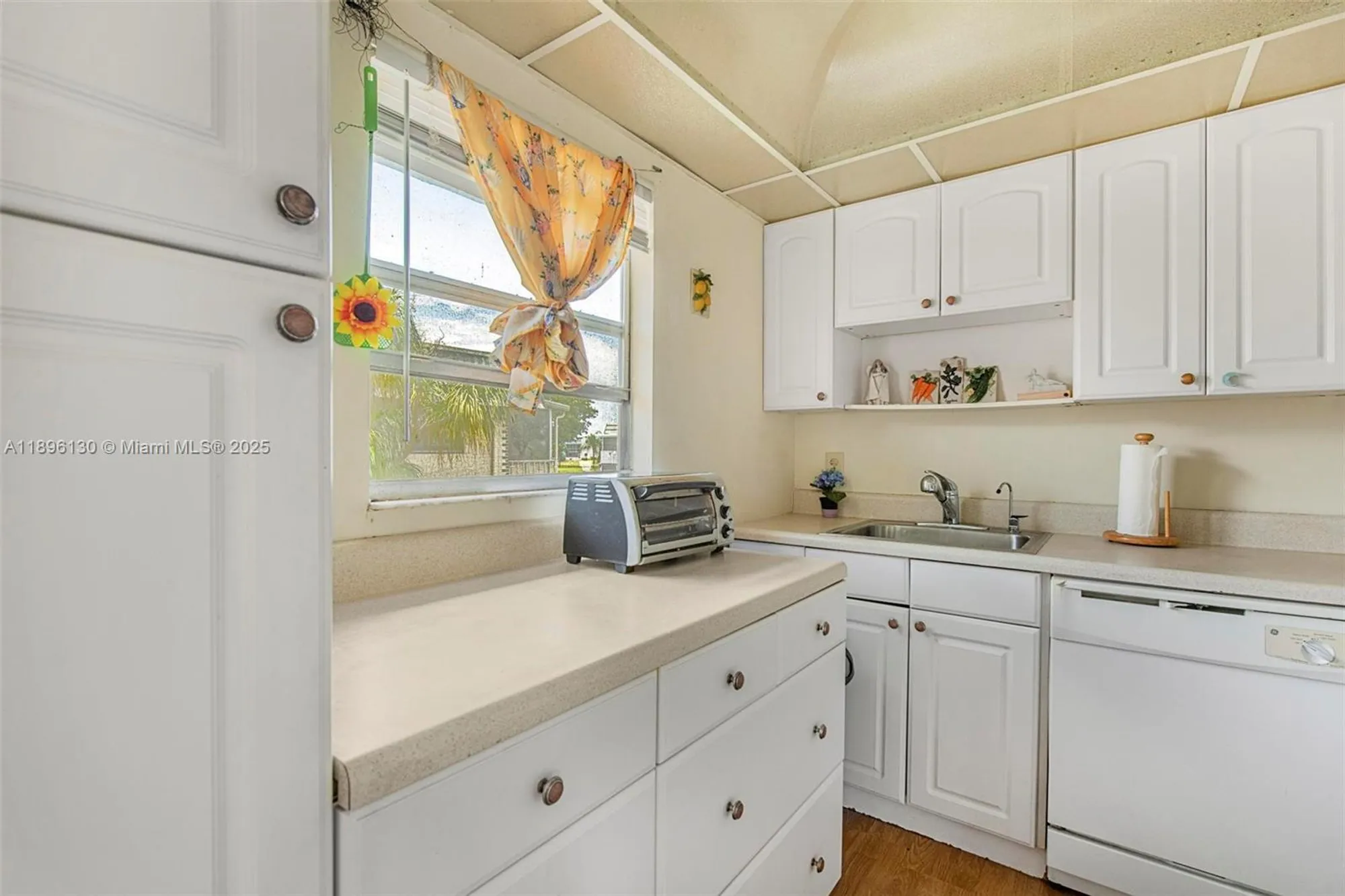 Property Slideshow image 11 of 25 | 712 monaco o # 712, Delray Beach, FL, 33446