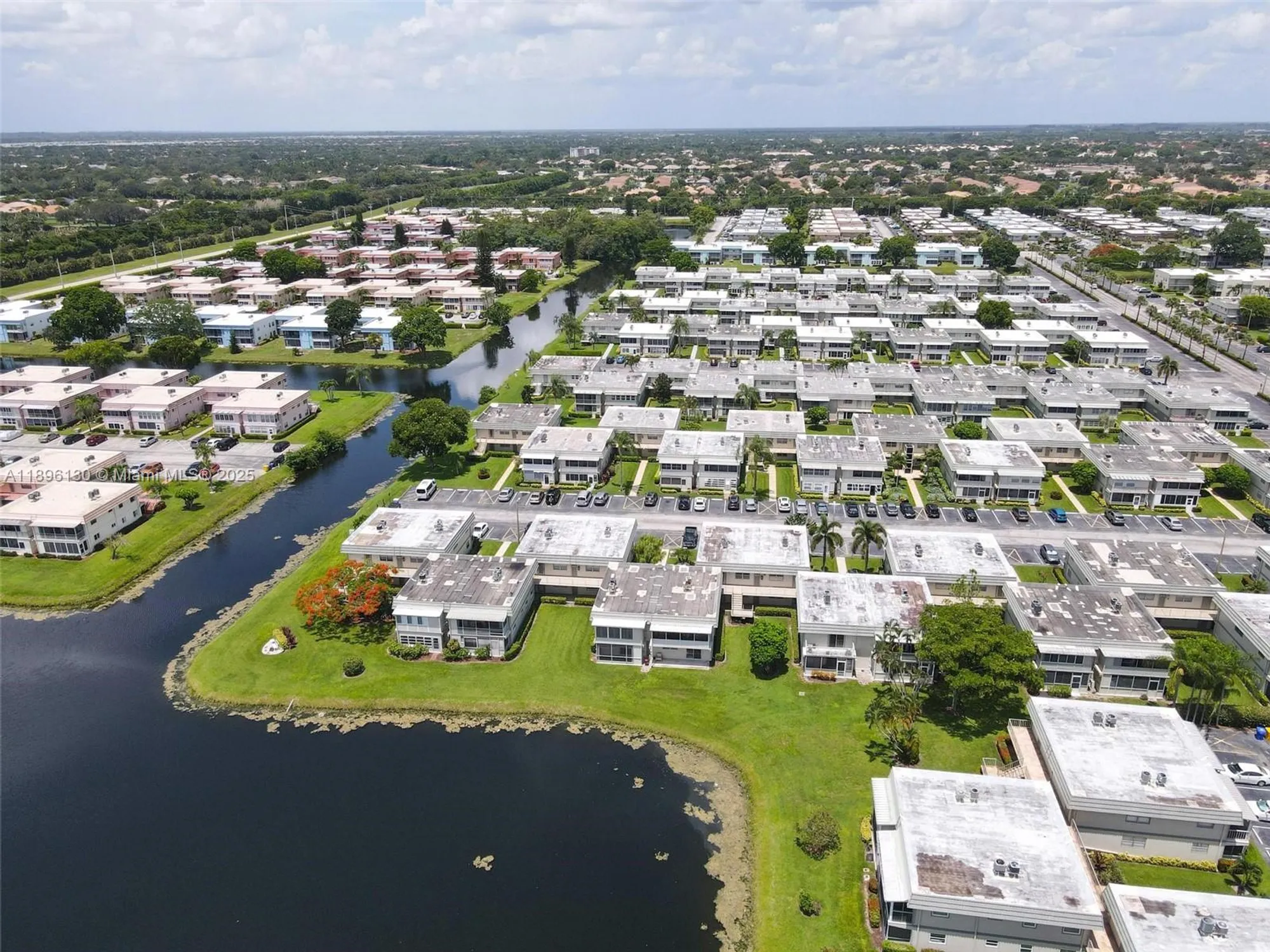 Property Slideshow image 21 of 25 | 712 monaco o # 712, Delray Beach, FL, 33446