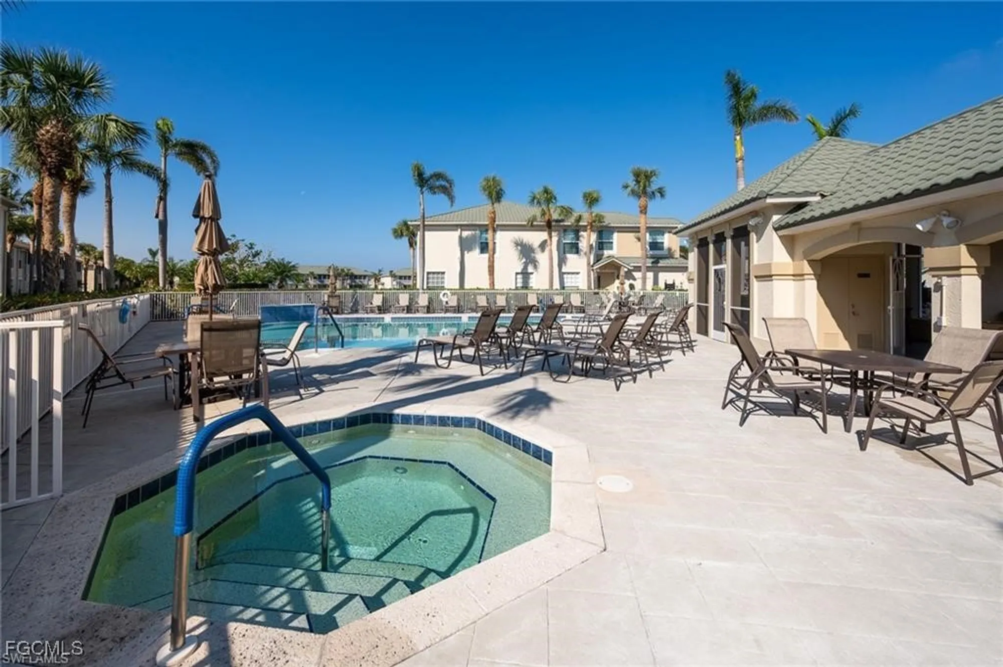 Property Slideshow image 19 of 31 | 14521 grande cay cir 2908, Fort Myers, FL, 33908
