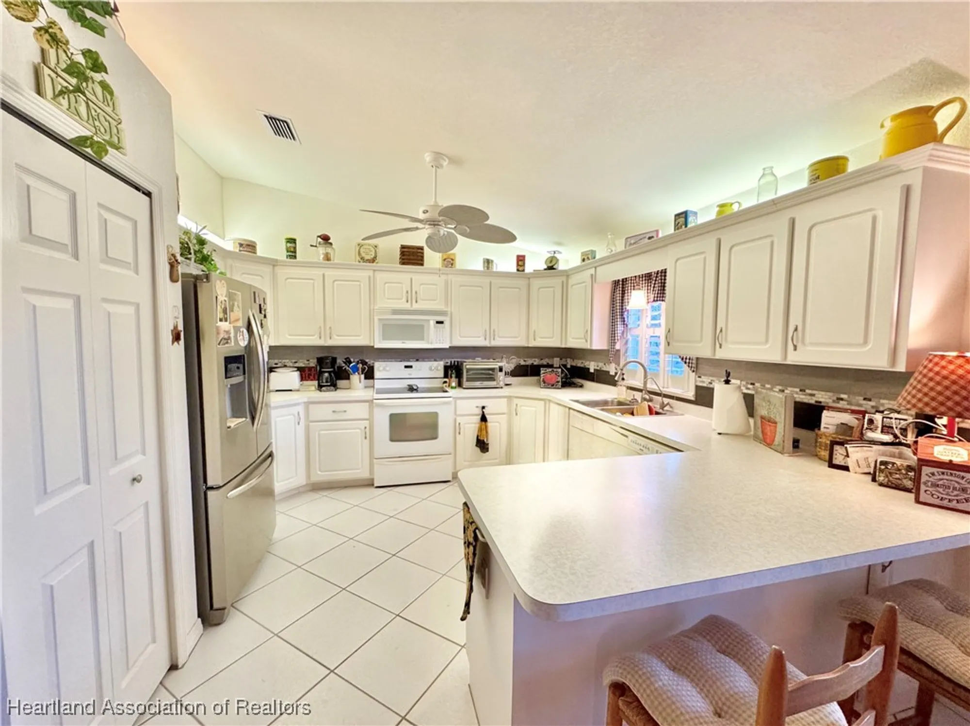 Property Slideshow image 3 of 38 | 116 hillcrest st, Lake Placid, FL, 33852