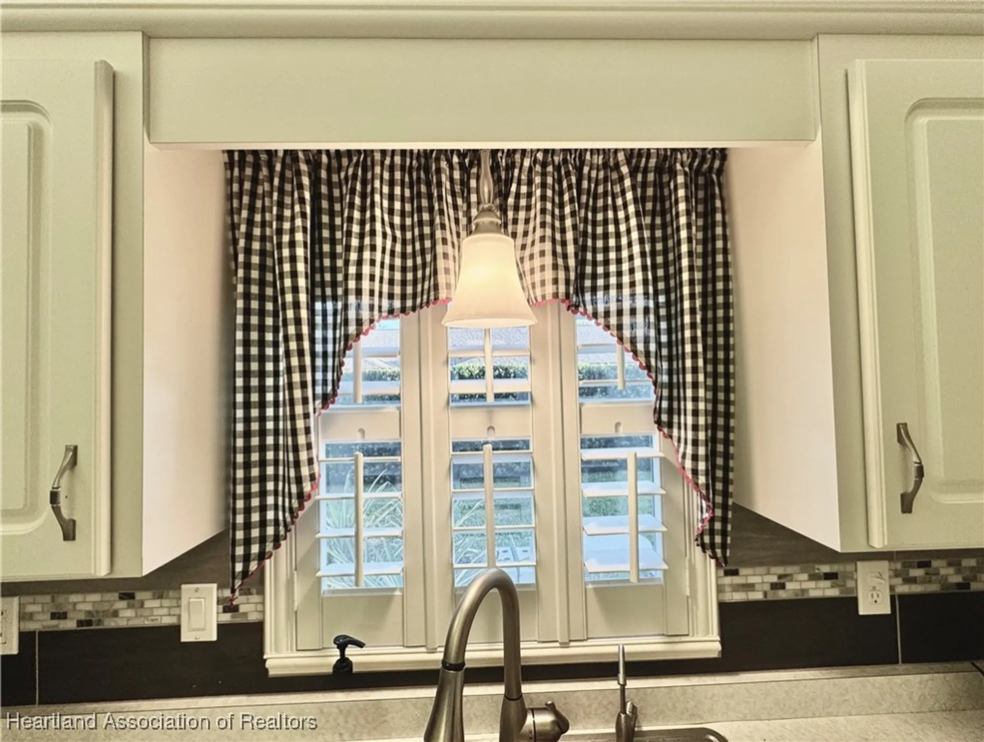 Property Slideshow image 4 of 38 | 116 hillcrest st, Lake Placid, FL, 33852