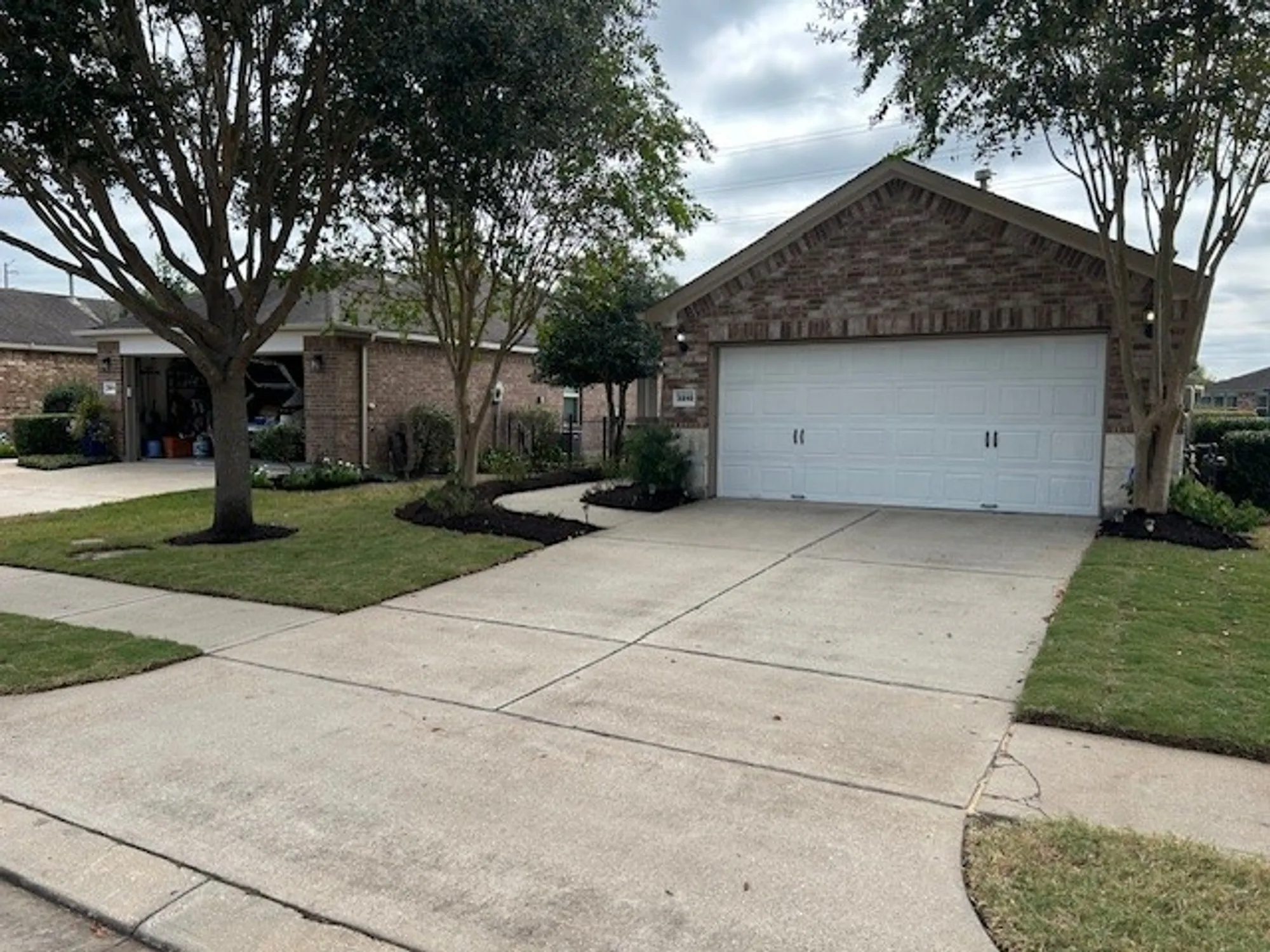 Property Slideshow image 2 of 49 | 3810 county seat ln, Richmond, TX, 77469