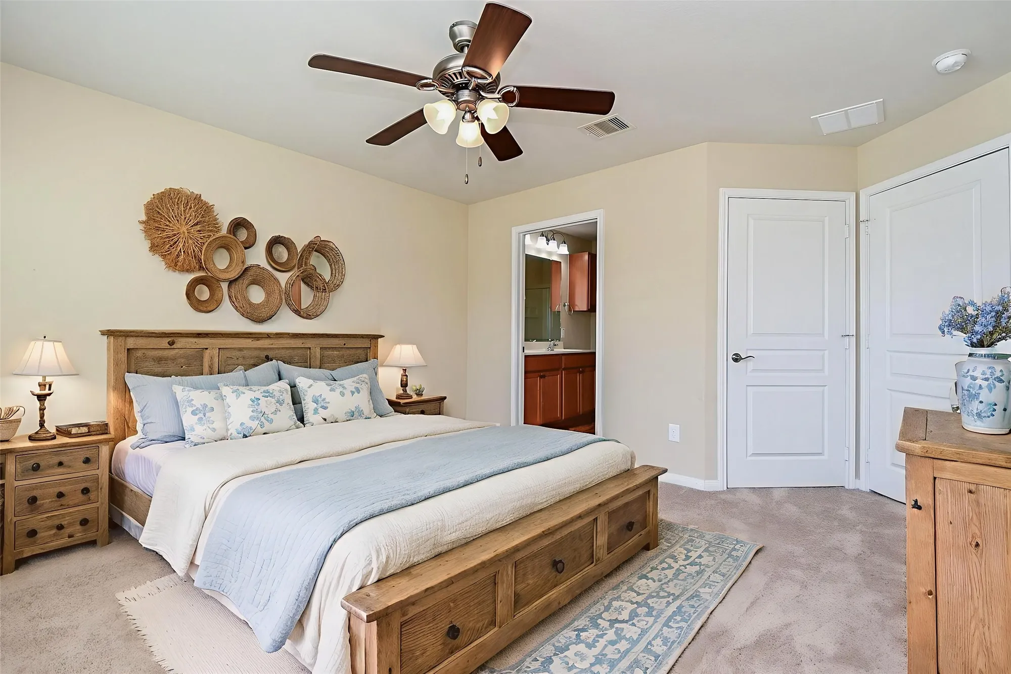 Property Slideshow image 21 of 49 | 3810 county seat ln, Richmond, TX, 77469