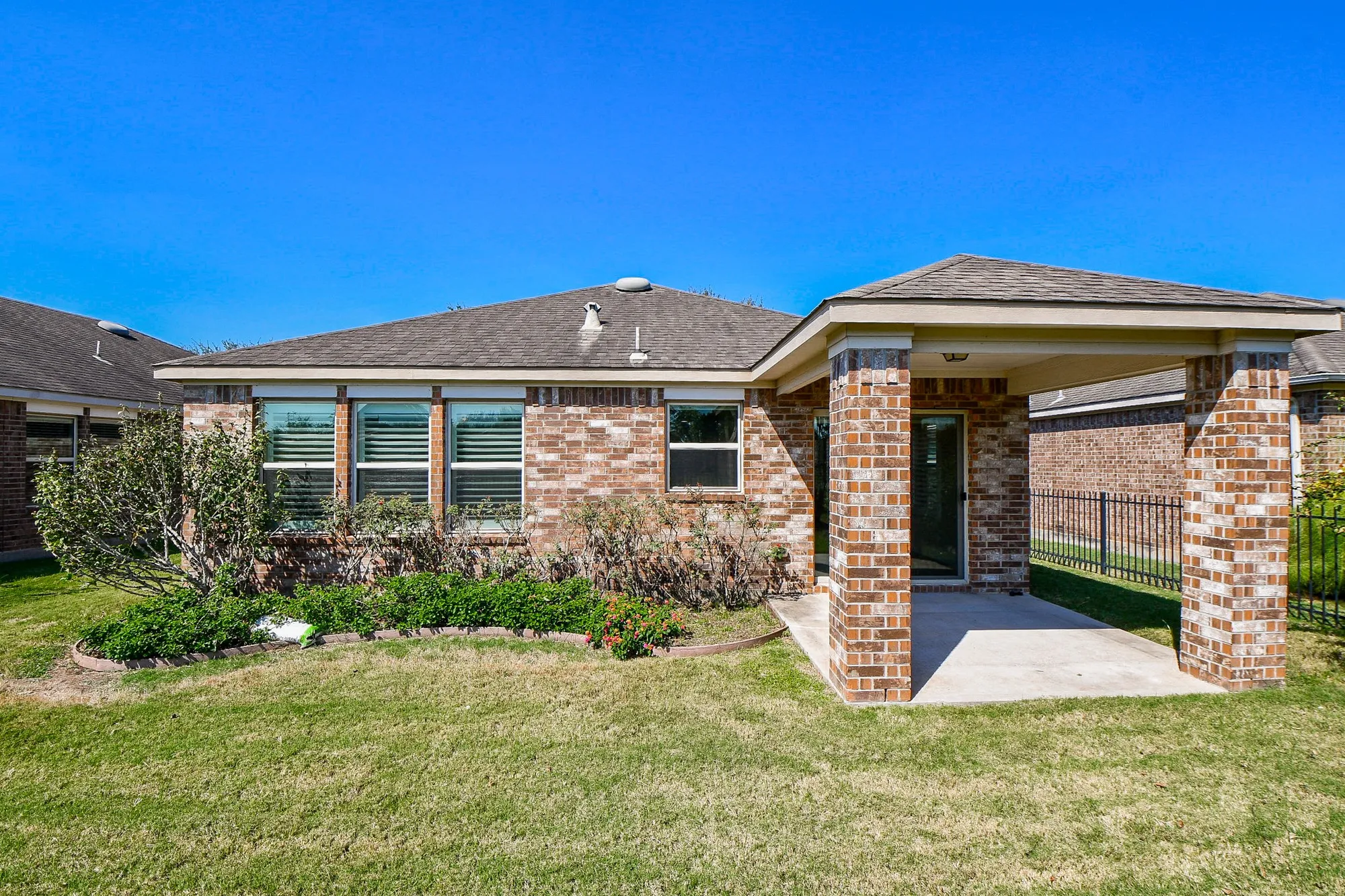 Property Slideshow image 38 of 49 | 3810 county seat ln, Richmond, TX, 77469