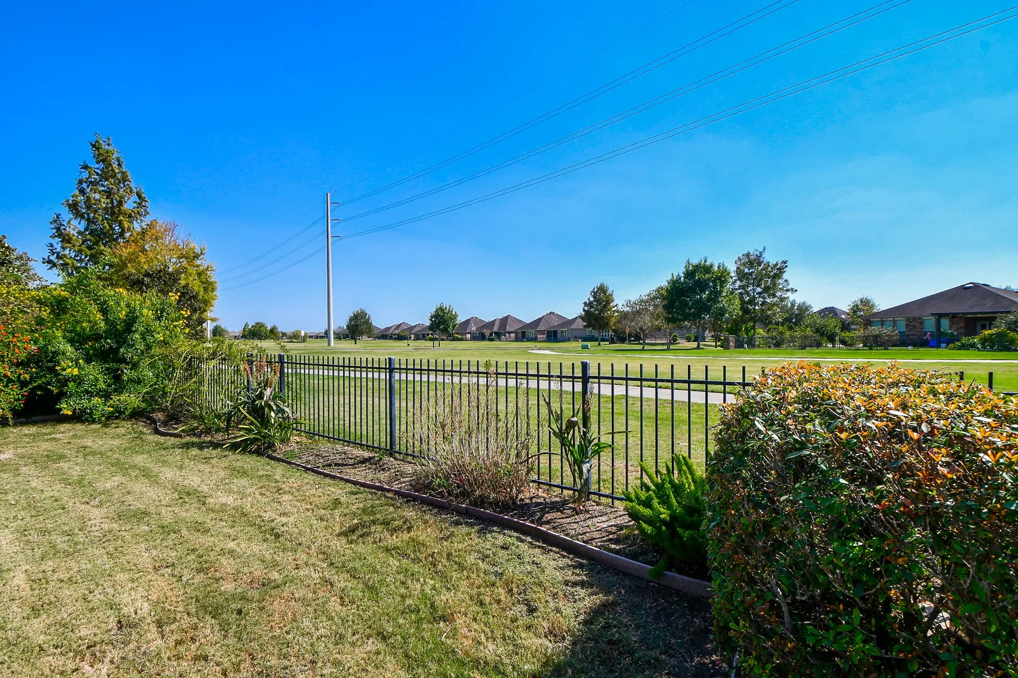 Property Slideshow image 40 of 49 | 3810 county seat ln, Richmond, TX, 77469
