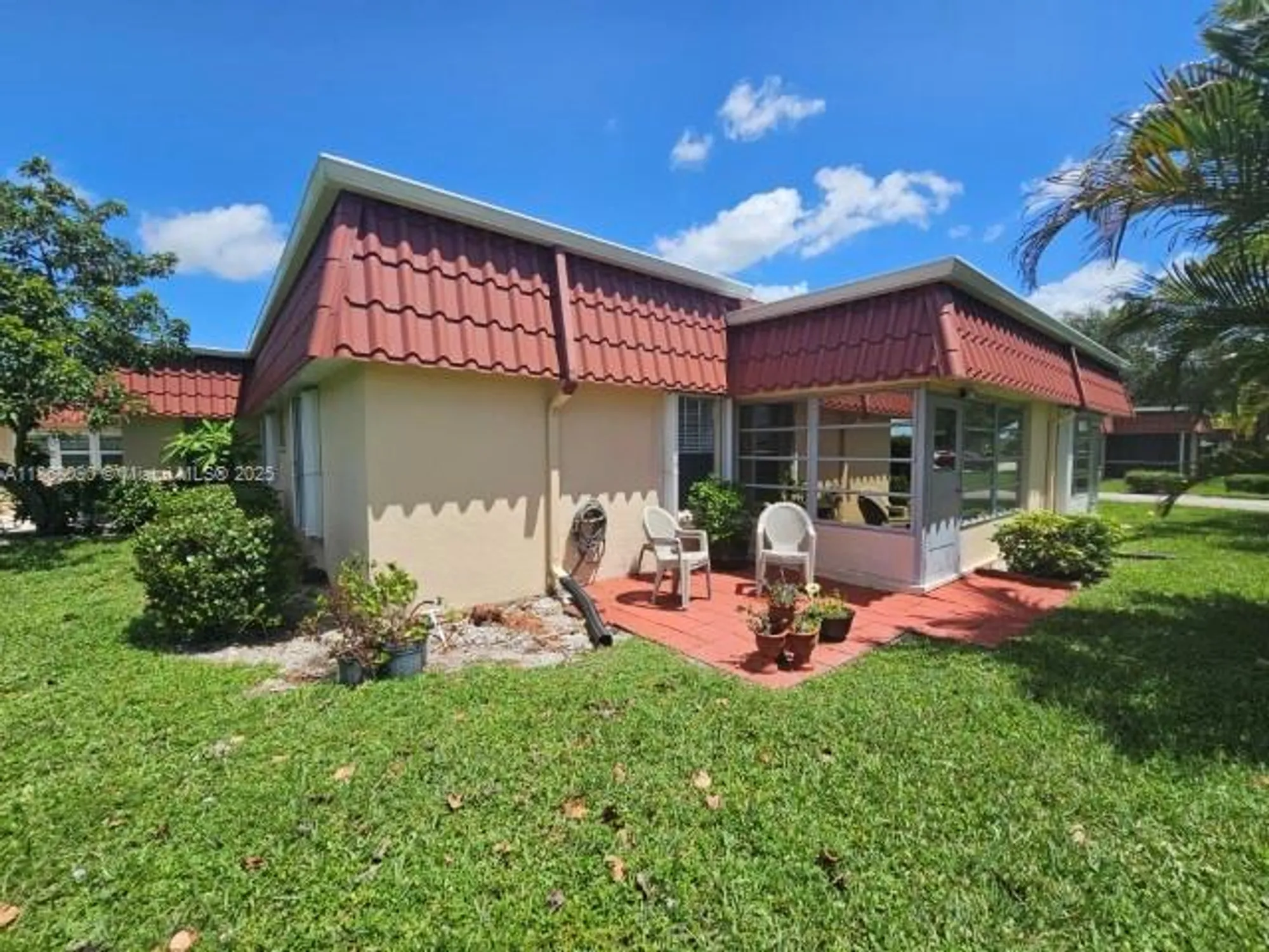 Property Slideshow image 1 of 10 | 881 worcester ln b, Lake Worth, FL, 33467