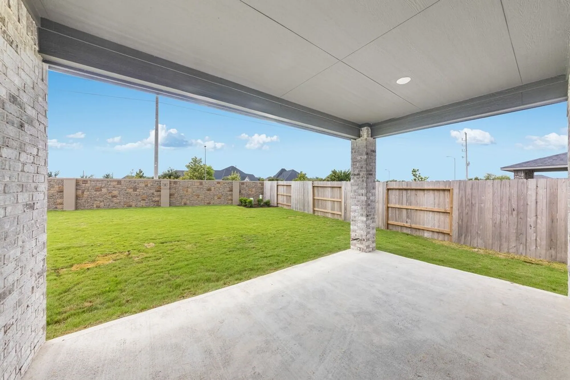 Property Slideshow image 17 of 32 | 4638 rustic grove ln, Fulshear, TX, 77441