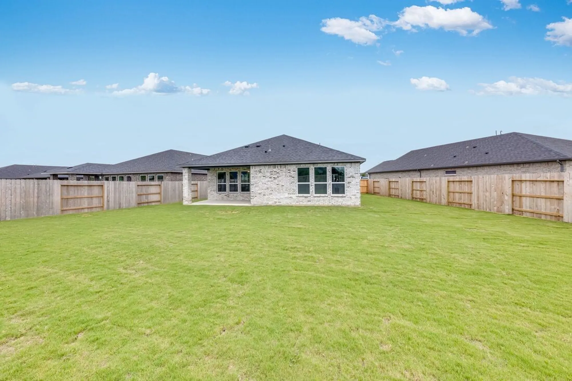 Property Slideshow image 19 of 32 | 4638 rustic grove ln, Fulshear, TX, 77441