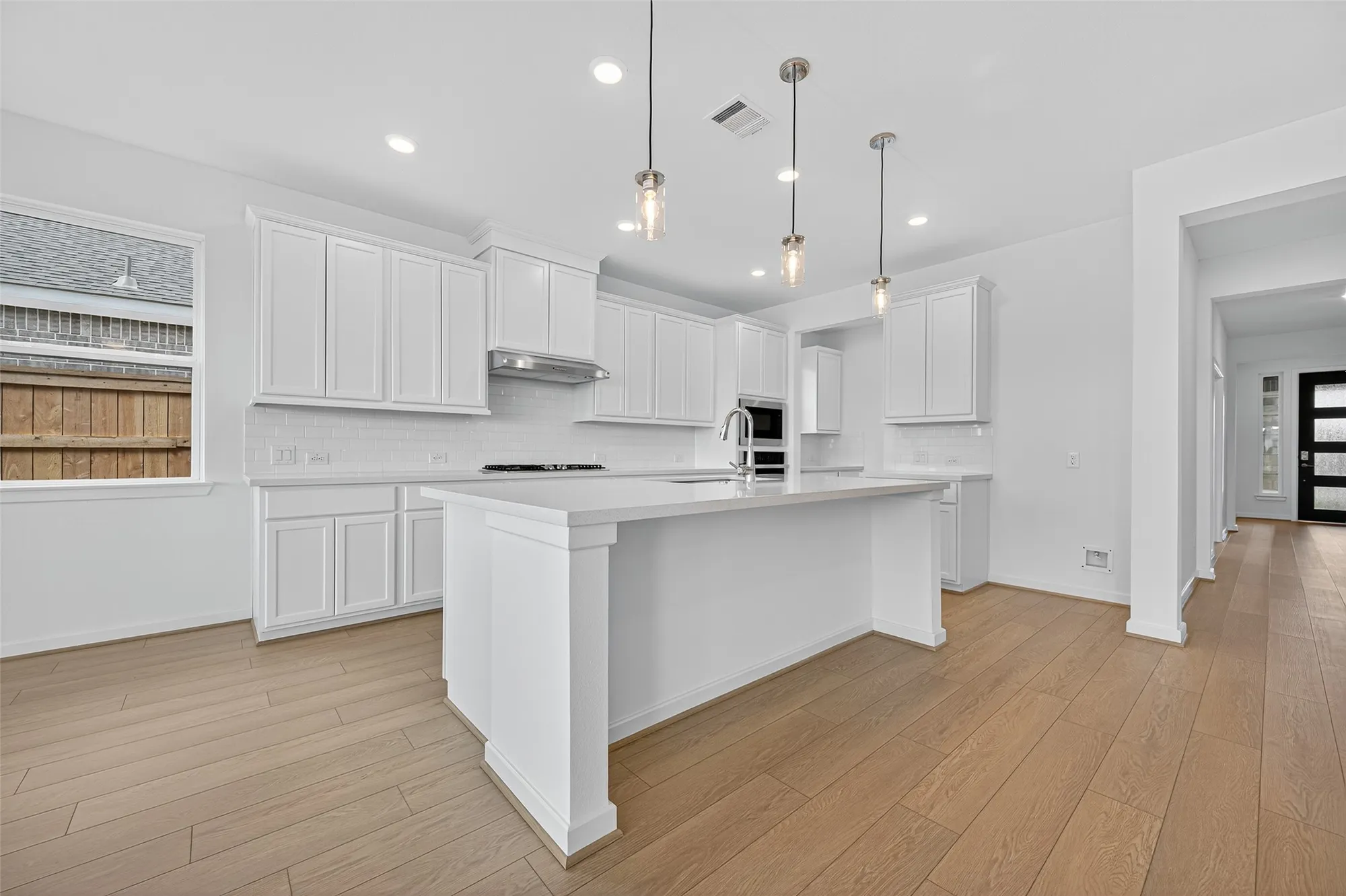 Property Slideshow image 13 of 50 | 4706 rustic grove ln, Fulshear, TX, 77441