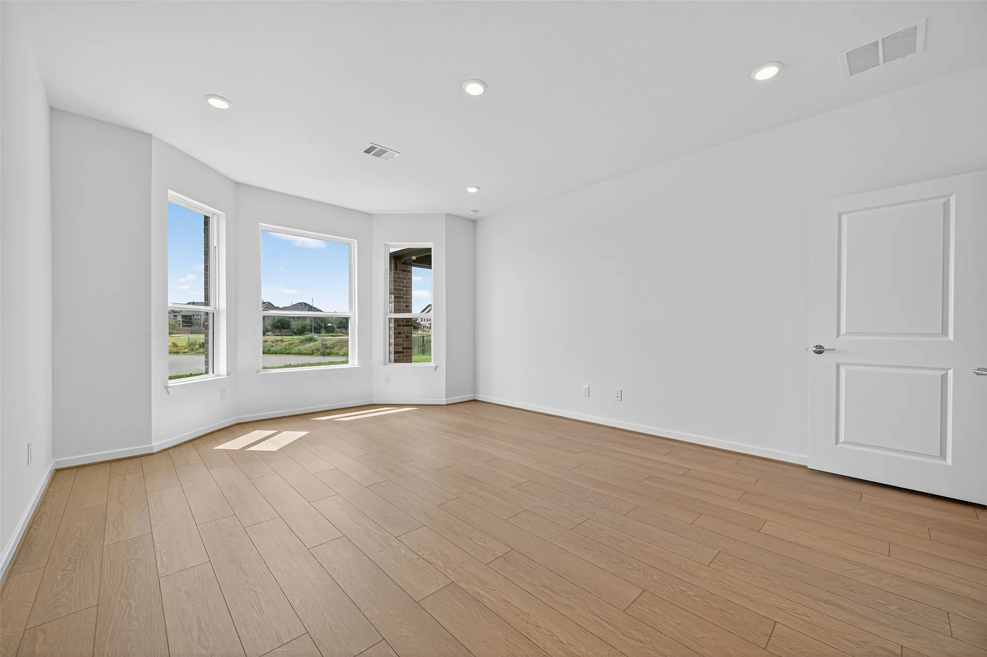 Property Slideshow image 26 of 50 | 4706 rustic grove ln, Fulshear, TX, 77441