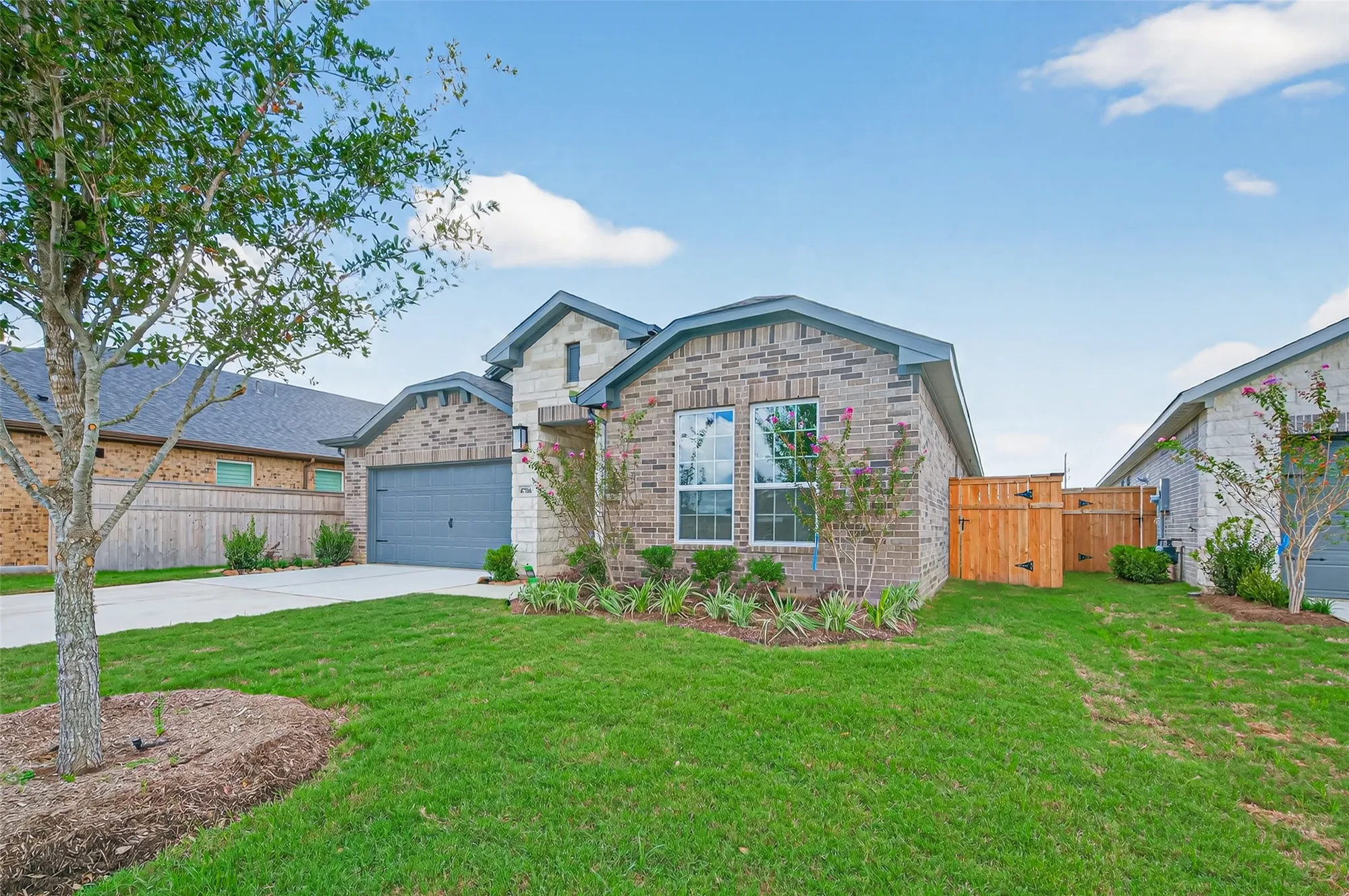 Property Slideshow image 3 of 50 | 4706 rustic grove ln, Fulshear, TX, 77441