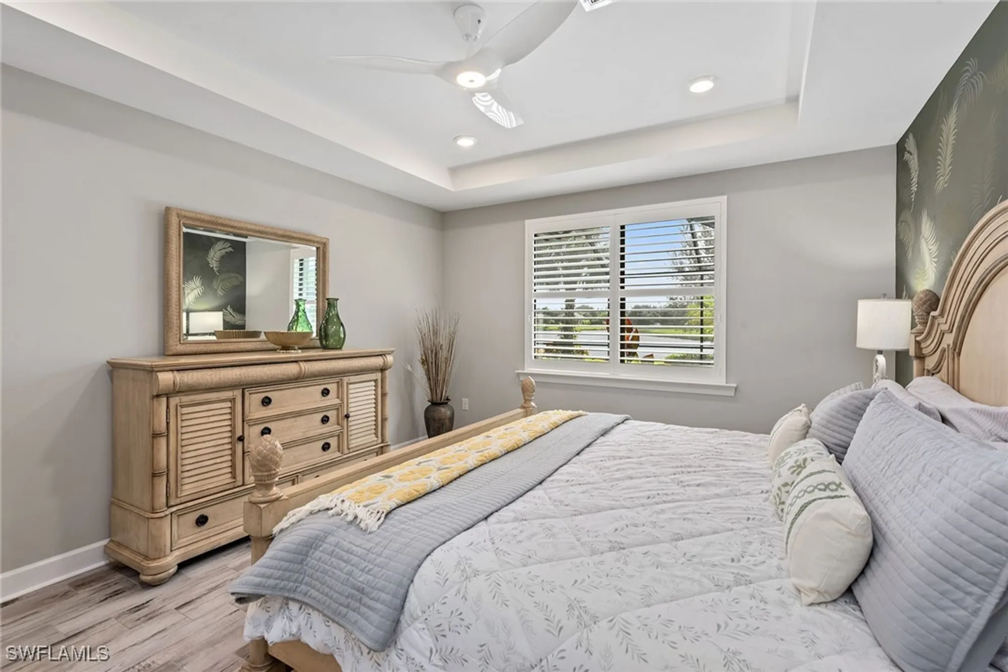 Property Slideshow image 11 of 50 | 2768 amaranda ct, Naples, FL, 34114