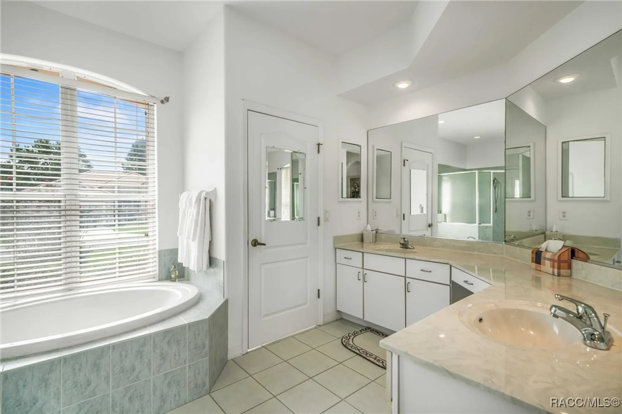 Property Slideshow image 27 of 50 | 1543 n killebrew pt, Hernando, FL, 34442