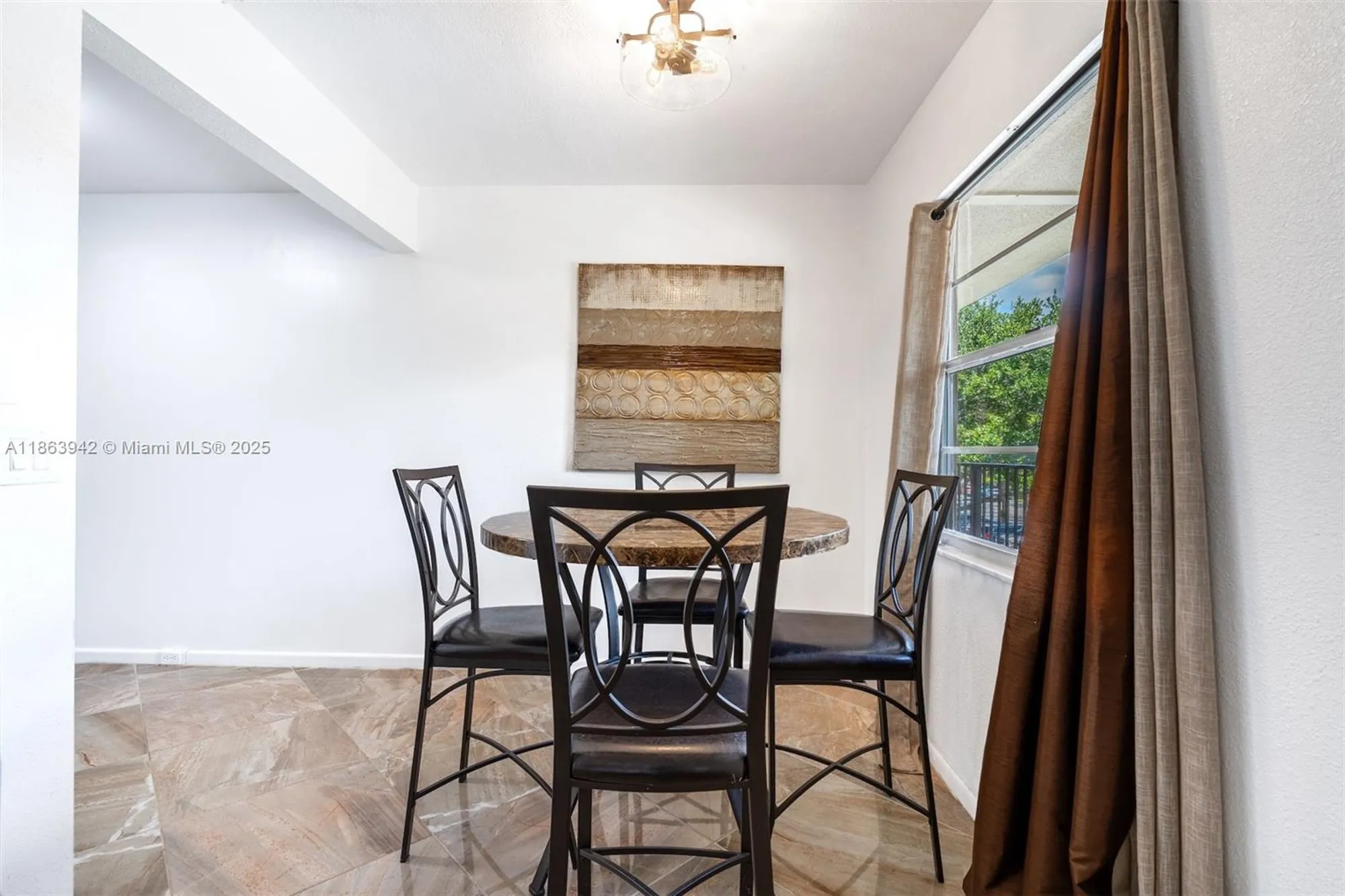 Property Slideshow image 10 of 39 | 850 sw 133rd ter b312, Pembroke Pines, FL, 33027