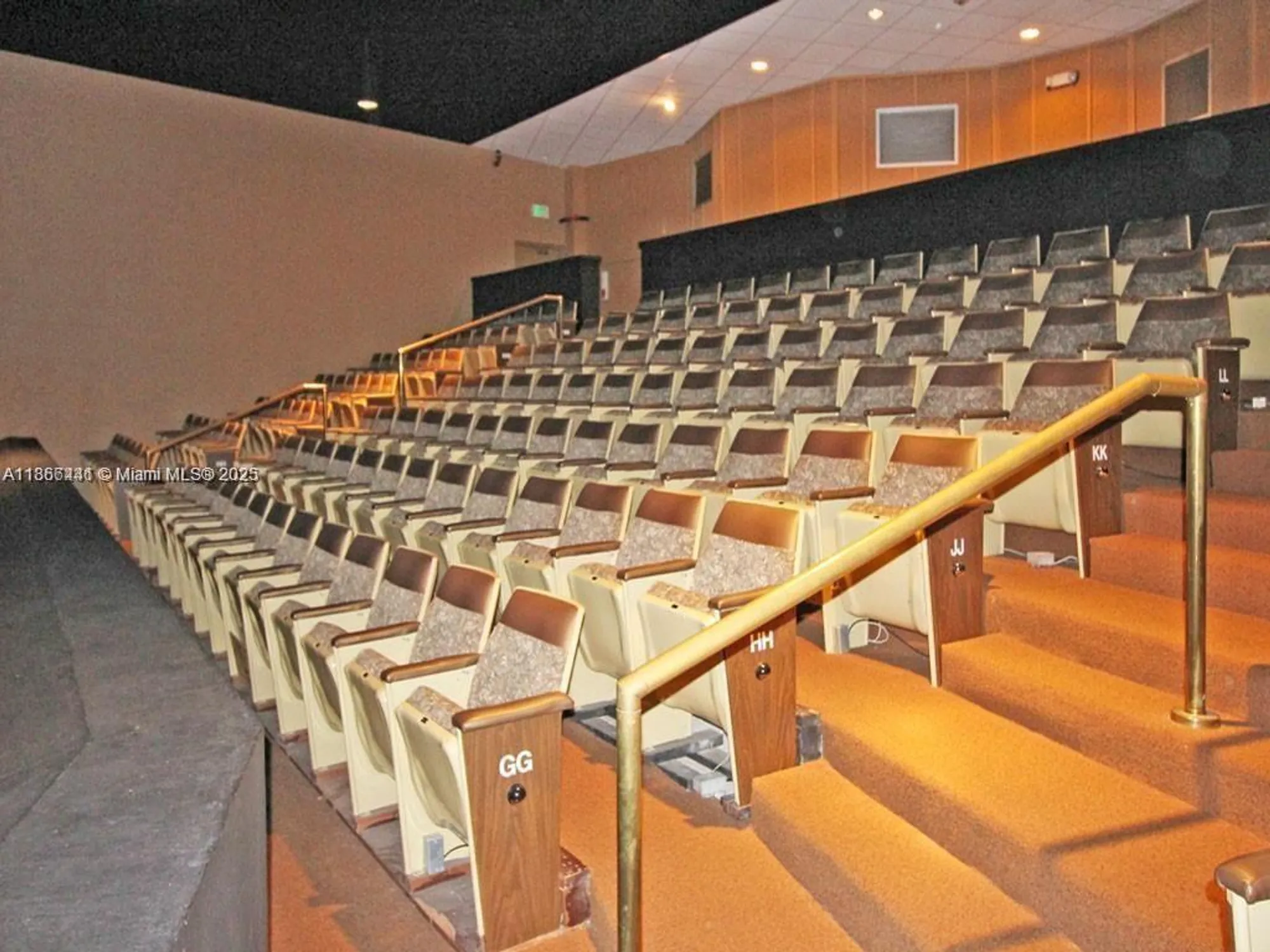 Property Slideshow image 36 of 50 | 4123 cambridge f # 4123, Deerfield Beach, FL, 33442