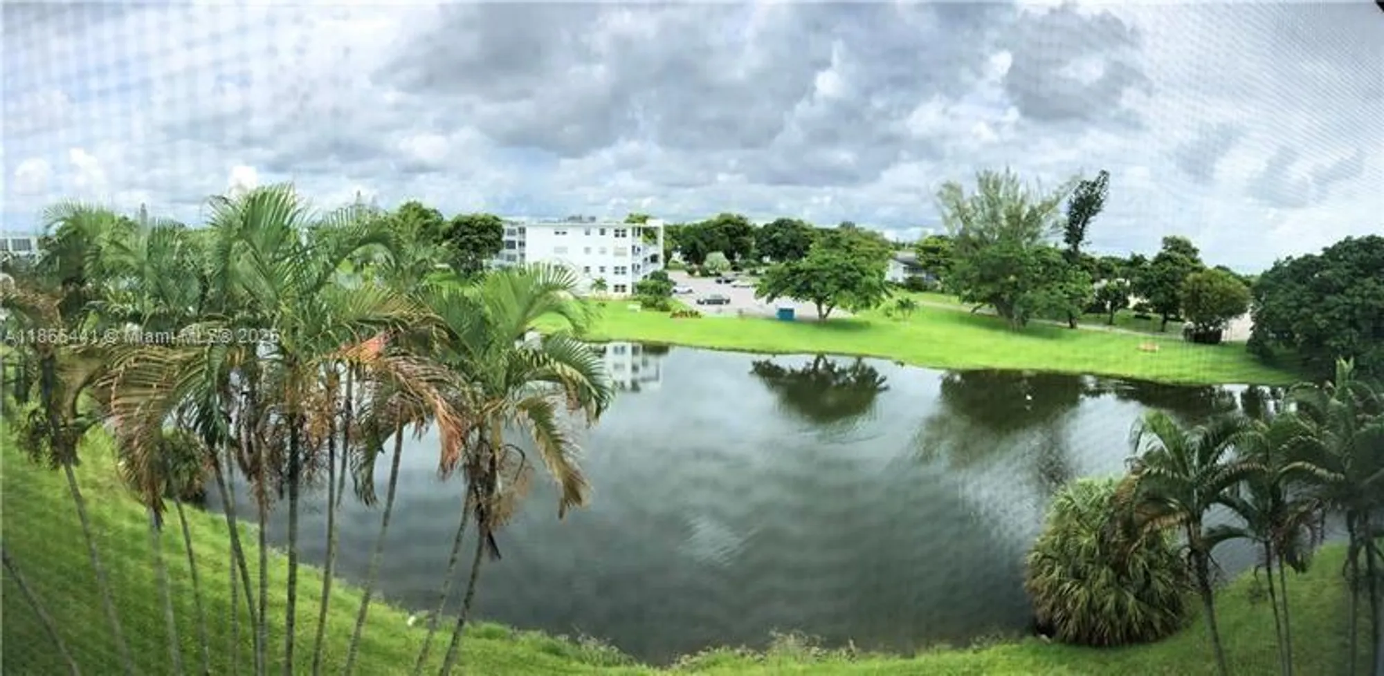 Property Slideshow image 30 of 50 | 4123 cambridge f # 4123, Deerfield Beach, FL, 33442