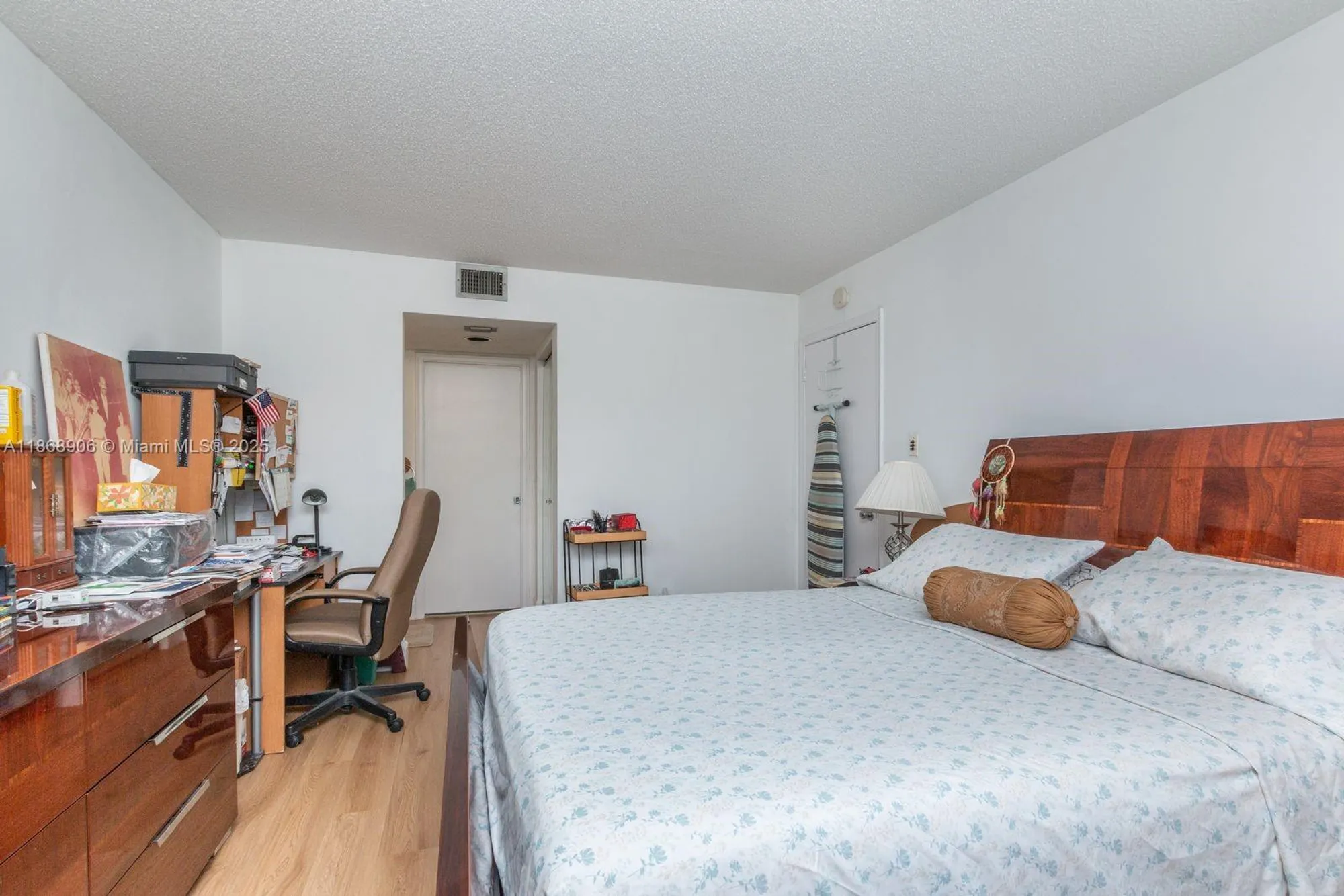 Property Slideshow image 15 of 30 | 500 sw 130th ter 407a, Pembroke Pines, FL, 33027