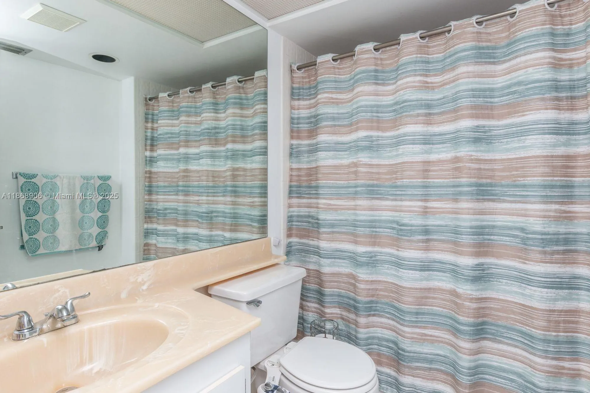 Property Slideshow image 17 of 30 | 500 sw 130th ter 407a, Pembroke Pines, FL, 33027