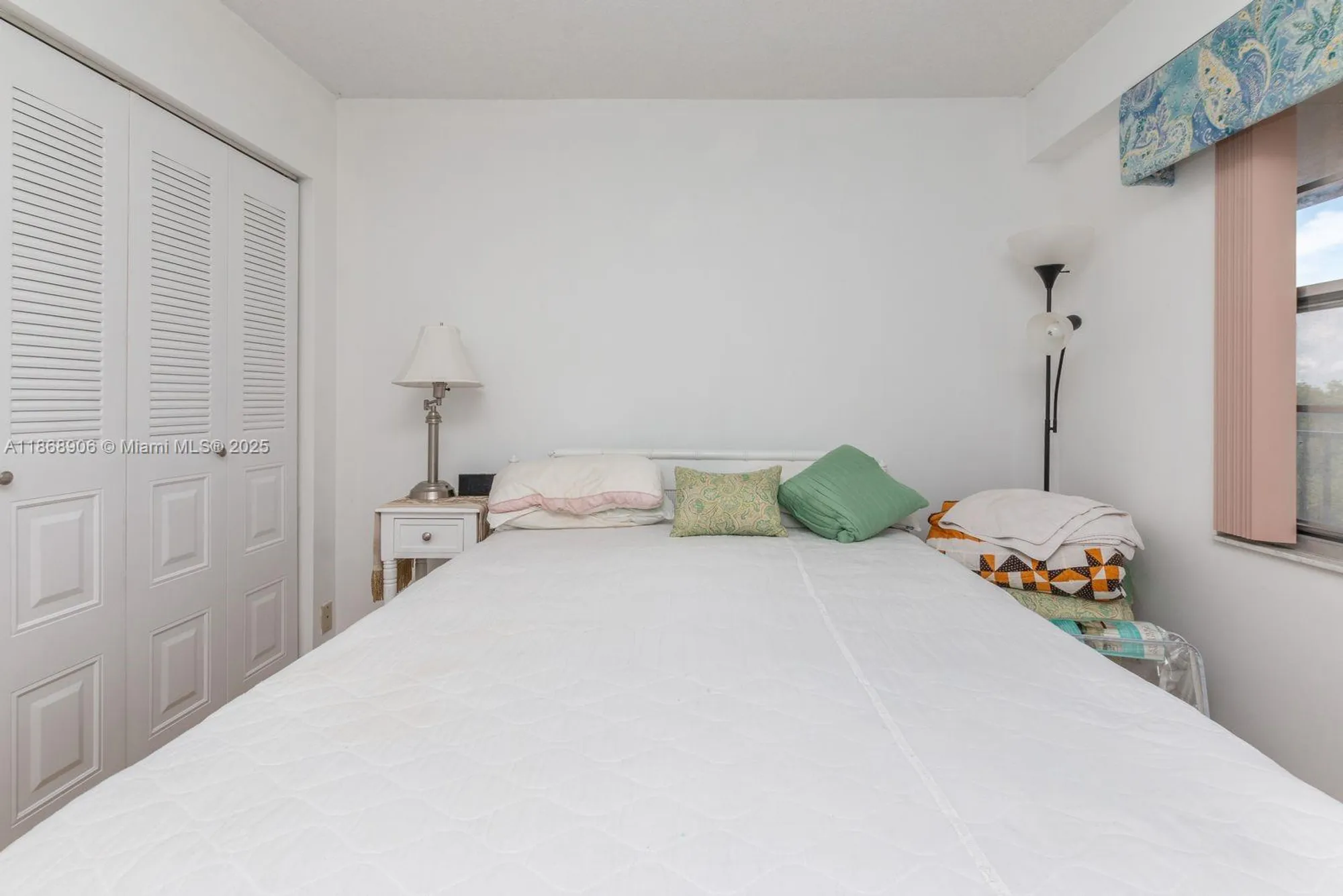 Property Slideshow image 19 of 30 | 500 sw 130th ter 407a, Pembroke Pines, FL, 33027