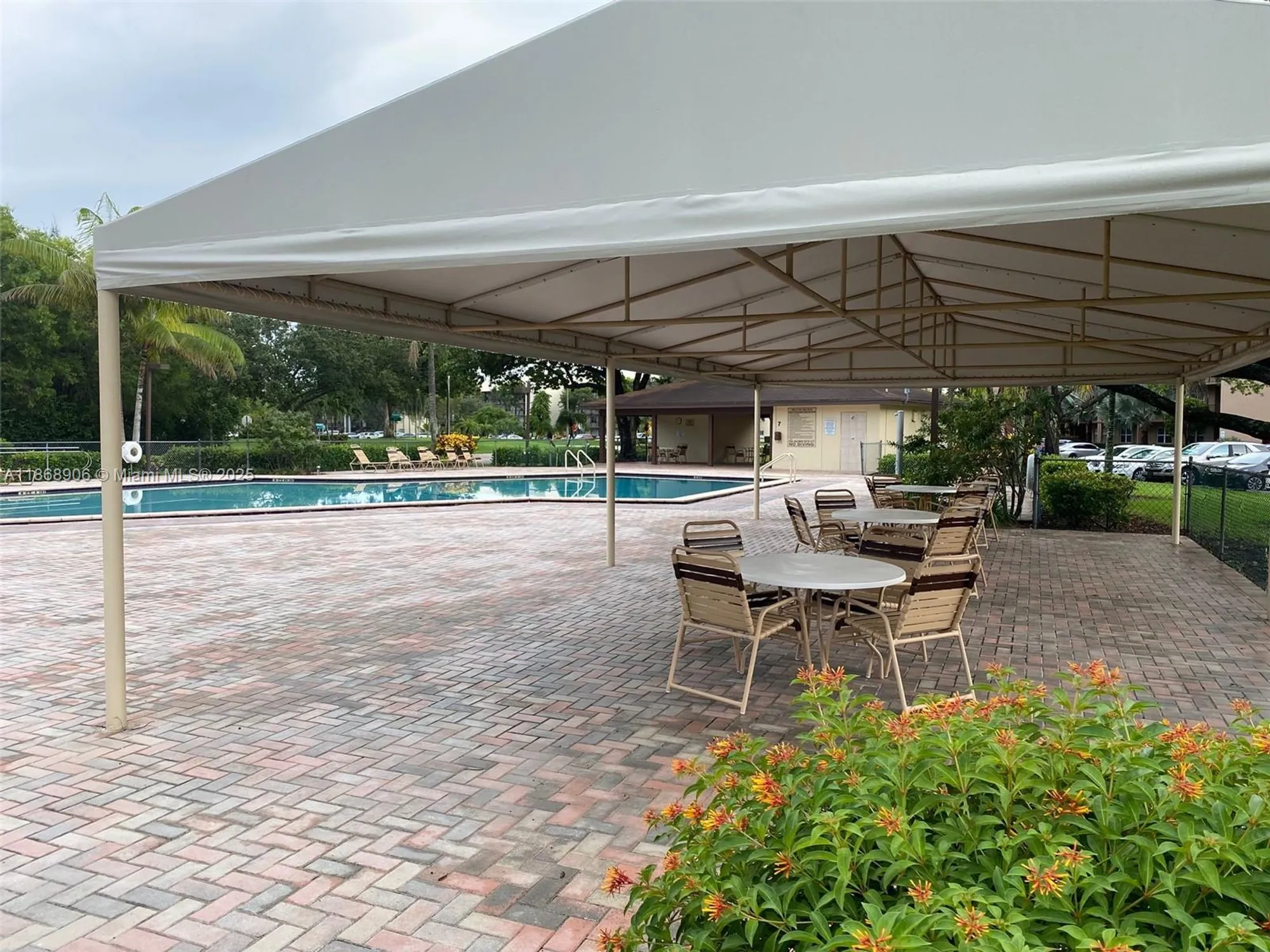 Property Slideshow image 24 of 30 | 500 sw 130th ter 407a, Pembroke Pines, FL, 33027