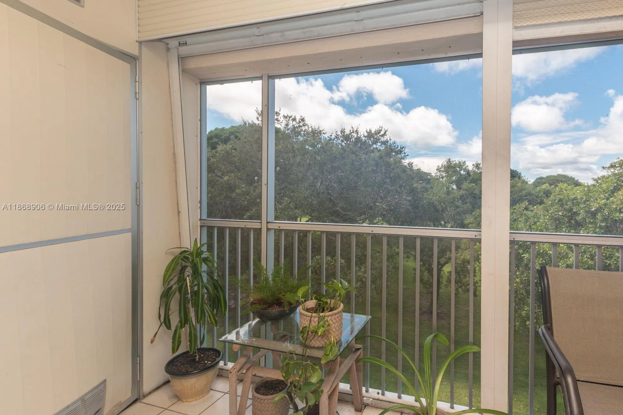 Property Slideshow image 21 of 30 | 500 sw 130th ter 407a, Pembroke Pines, FL, 33027