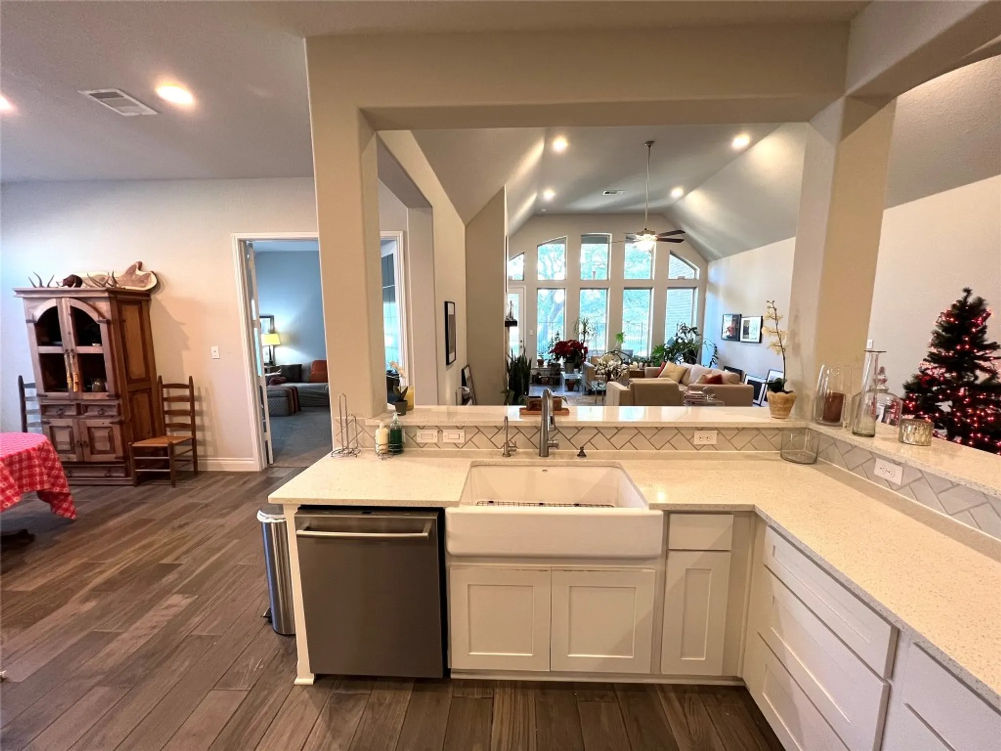 Property Slideshow image 15 of 38 | 508 chinkapin trl, New Braunfels, TX, 78132